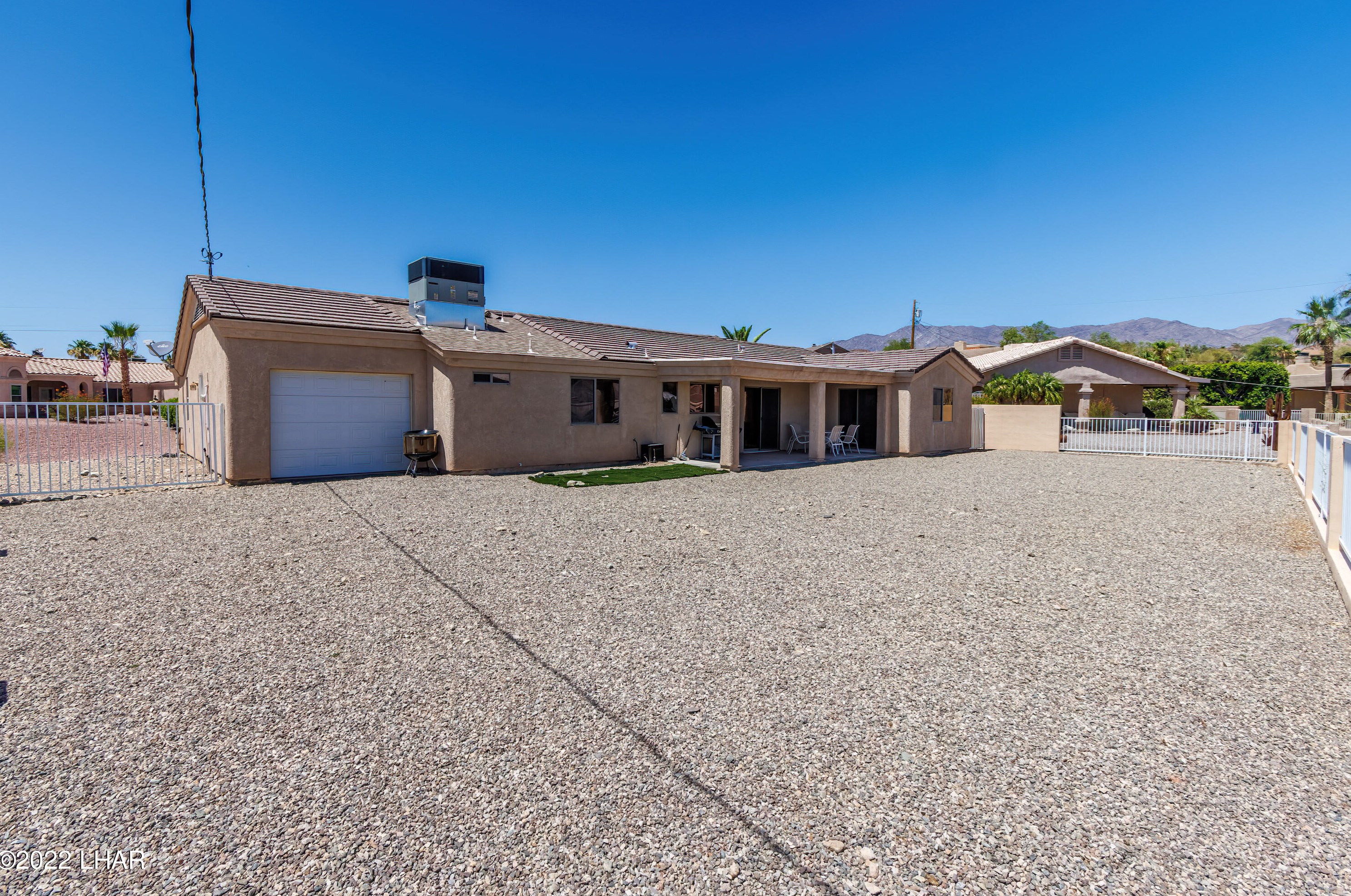 3978 Duke Ln, Lake Havasu City, AZ 86404