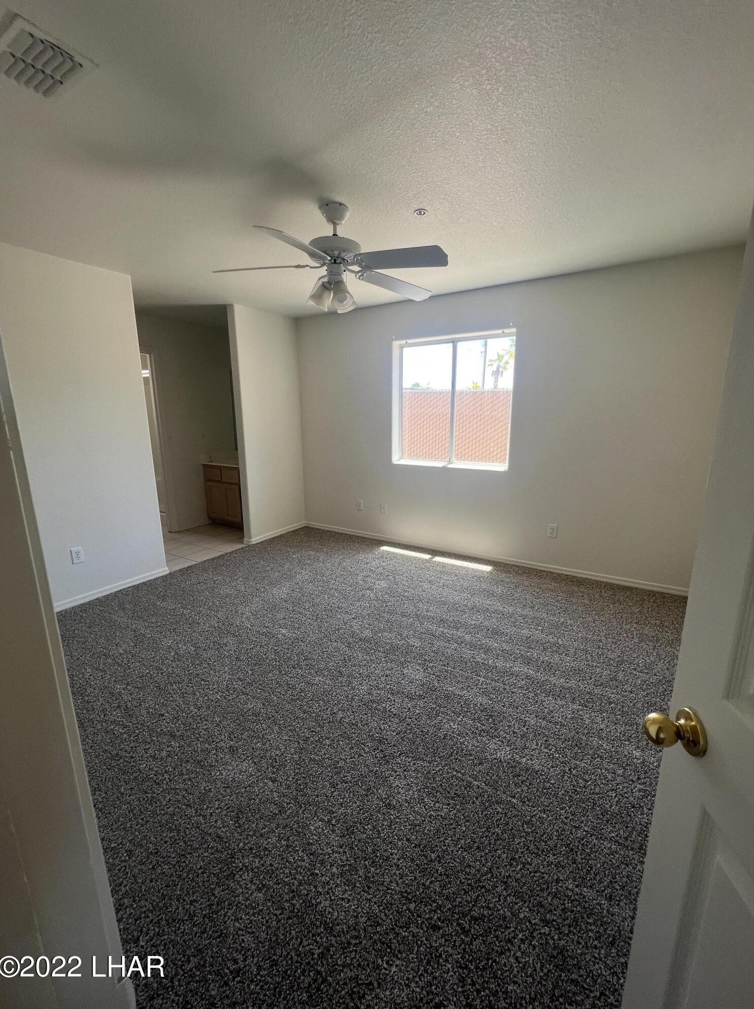 690 Mcculloch Blvd #2, Lake Havasu City, AZ 86406