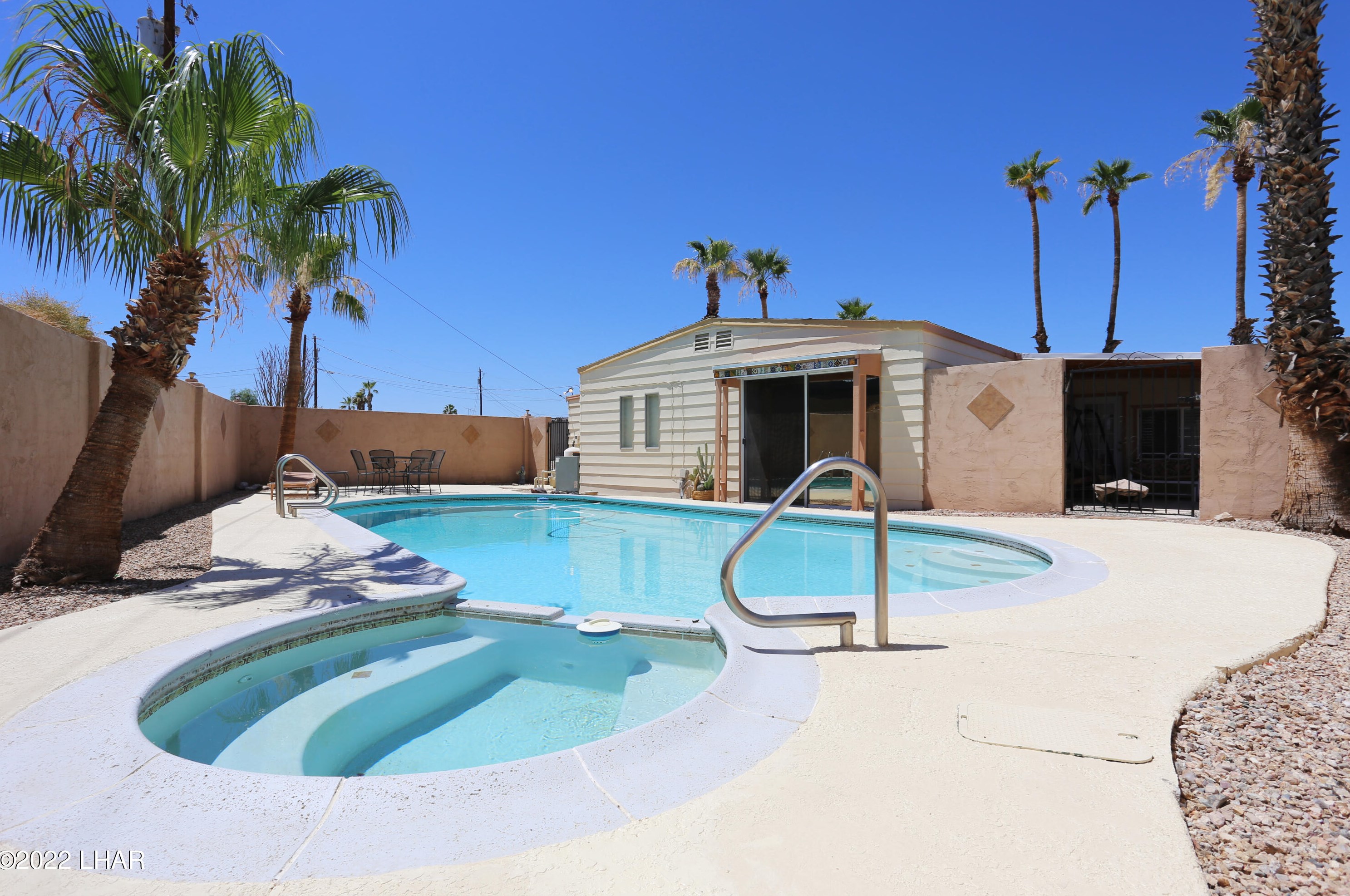 1566 Catherine Dr, Lake Havasu City, AZ 86404
