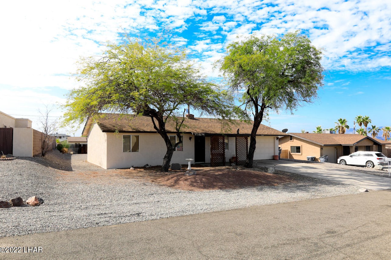 2460 Tovar Ln, Lake Havasu City, AZ 86403