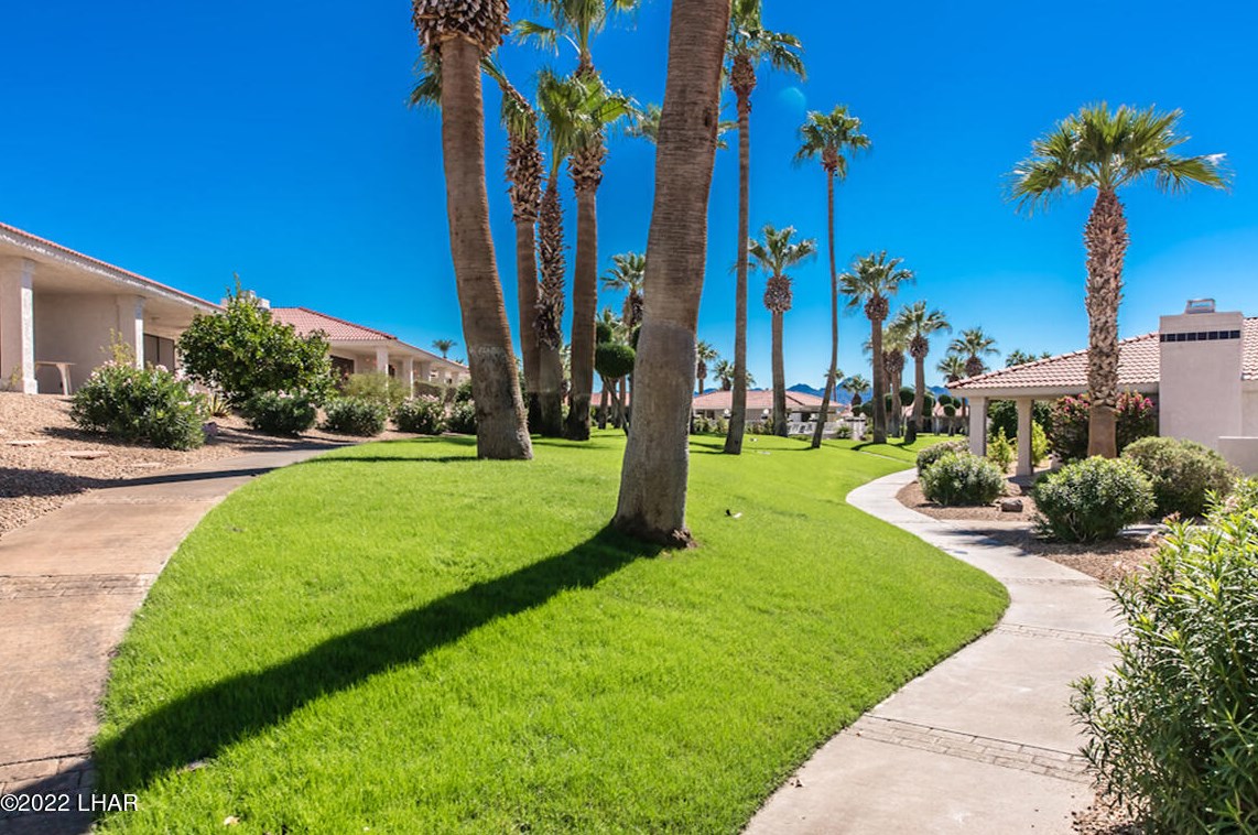 375 London Bridge Rd ##55, Lake Havasu City, AZ 86403