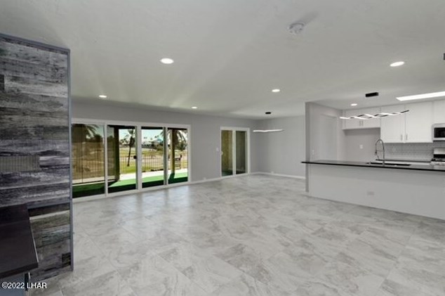 378 Jones Dr, Lake Havasu City, AZ 86406