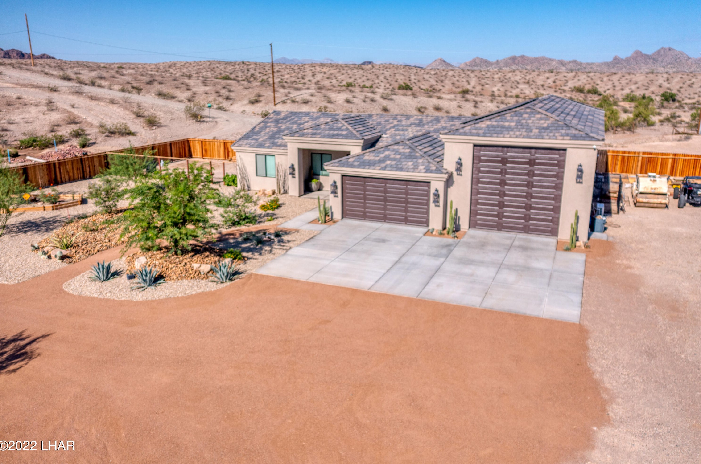 4021 El Mirage Rd, Lake Havasu City, AZ 86404-1766