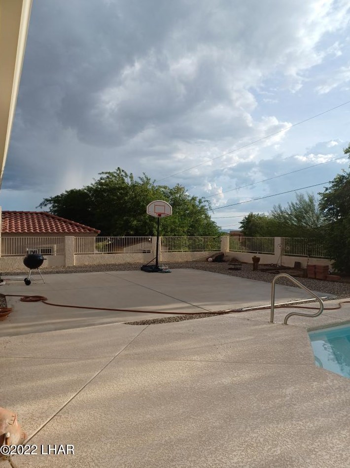 293 Pacific Dr, Lake Havasu City, AZ 86406