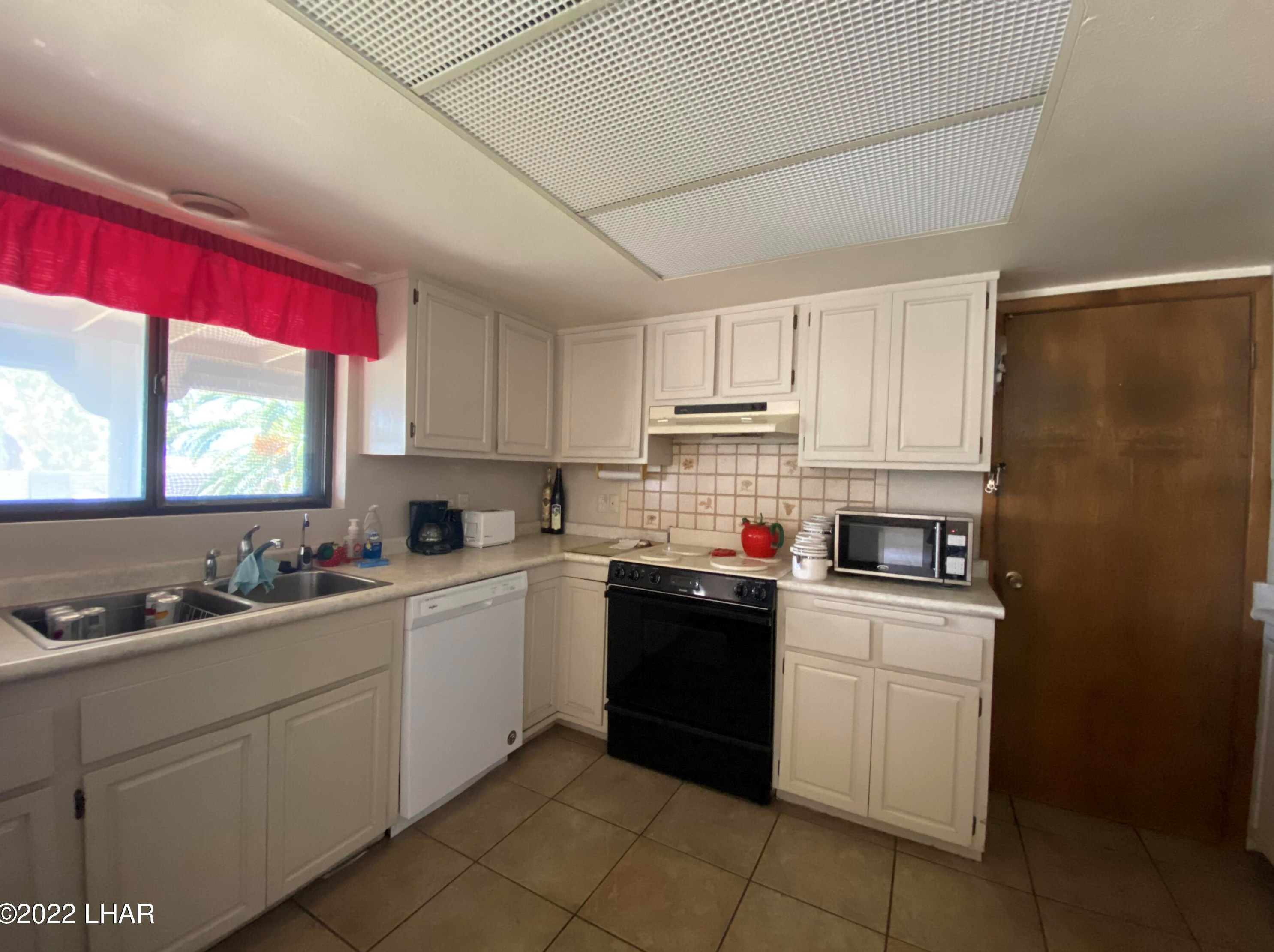 2495 Viejo Ct, Lake Havasu City, AZ 86406