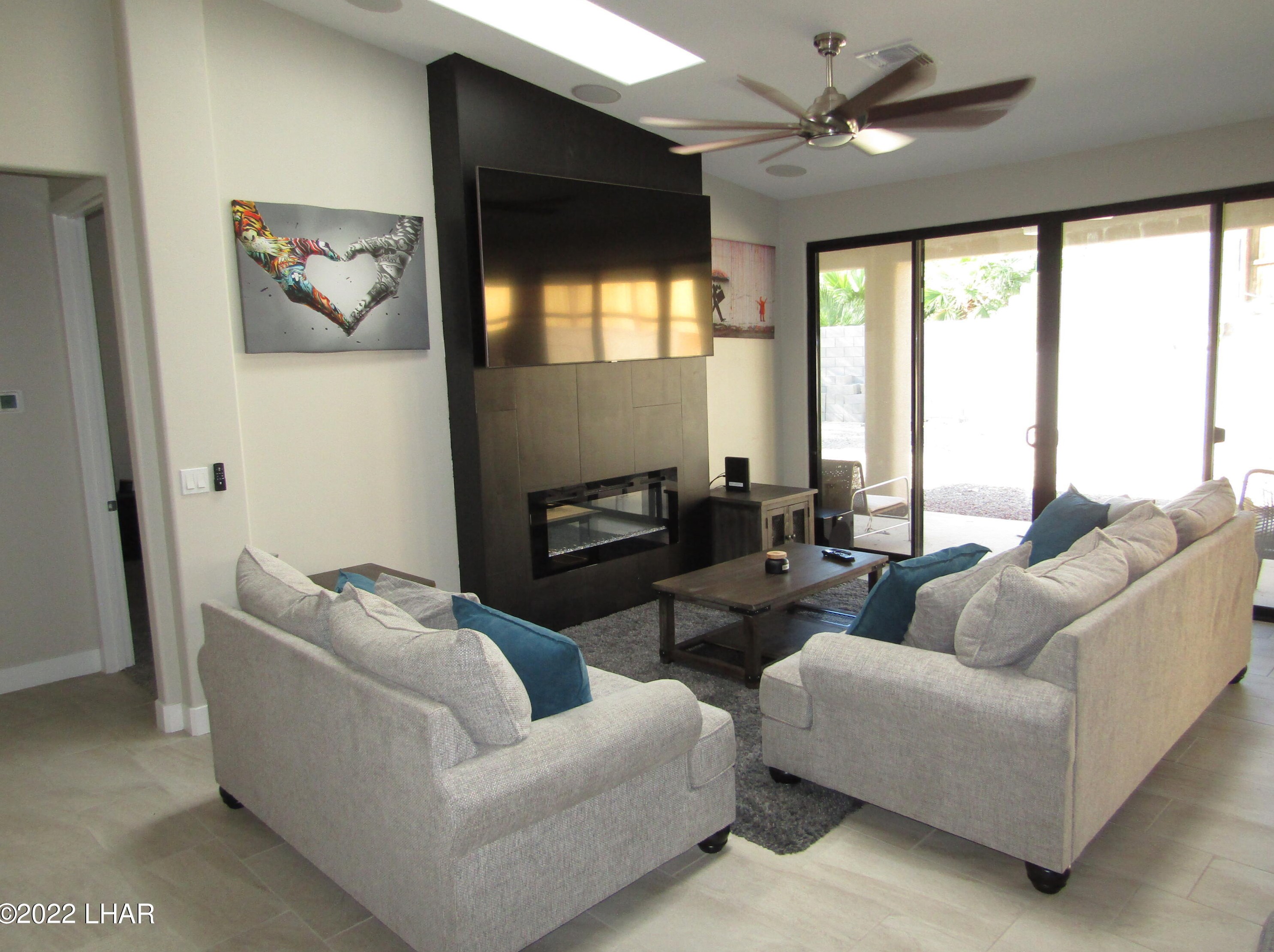 1911 Ash Dr, Lake Havasu City, AZ 86403