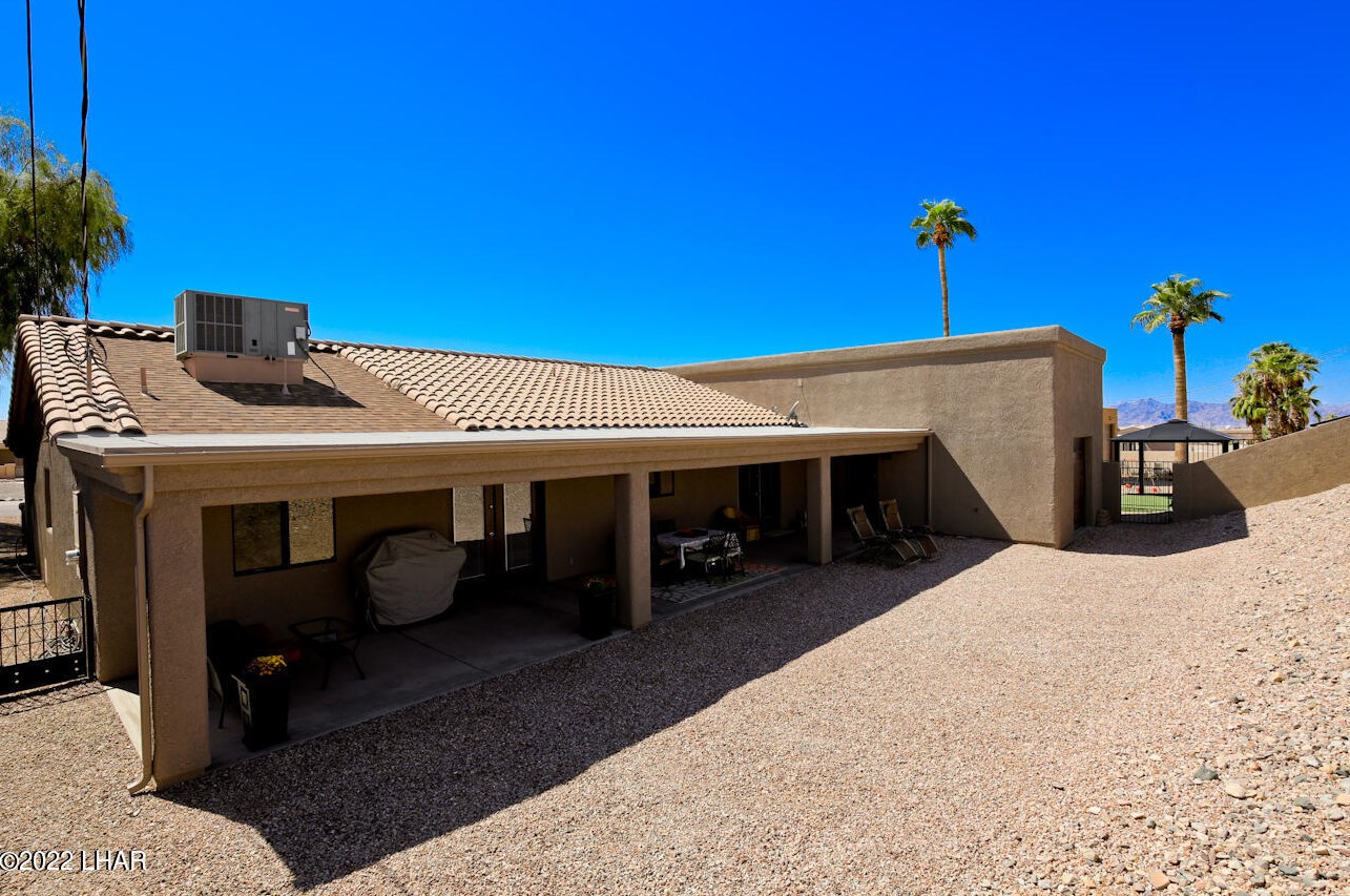 3569 Desert Gdn Dr, Lake Havasu City AZ  86404-1752 exterior