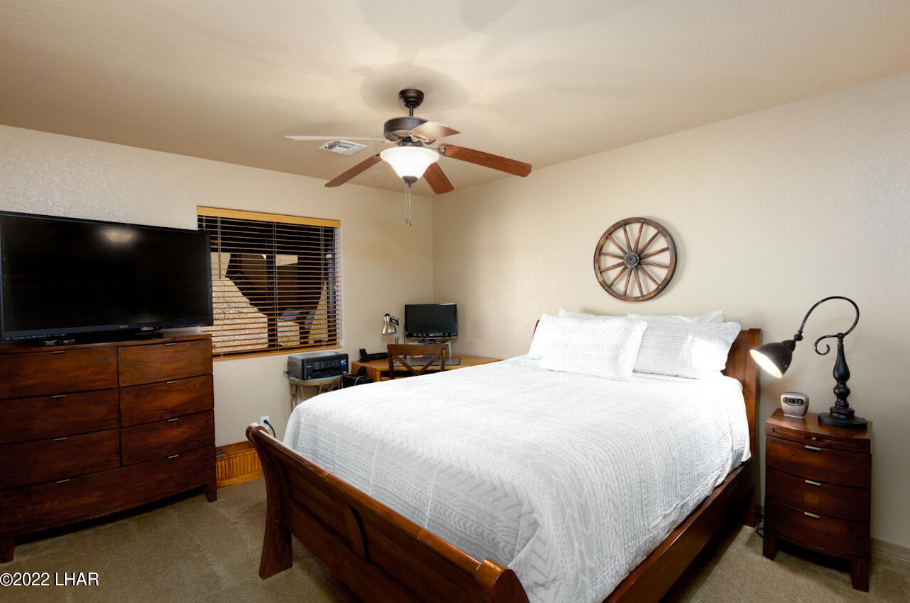 3569 Desert Gdn Dr, Lake Havasu City AZ  86404-1752 exterior