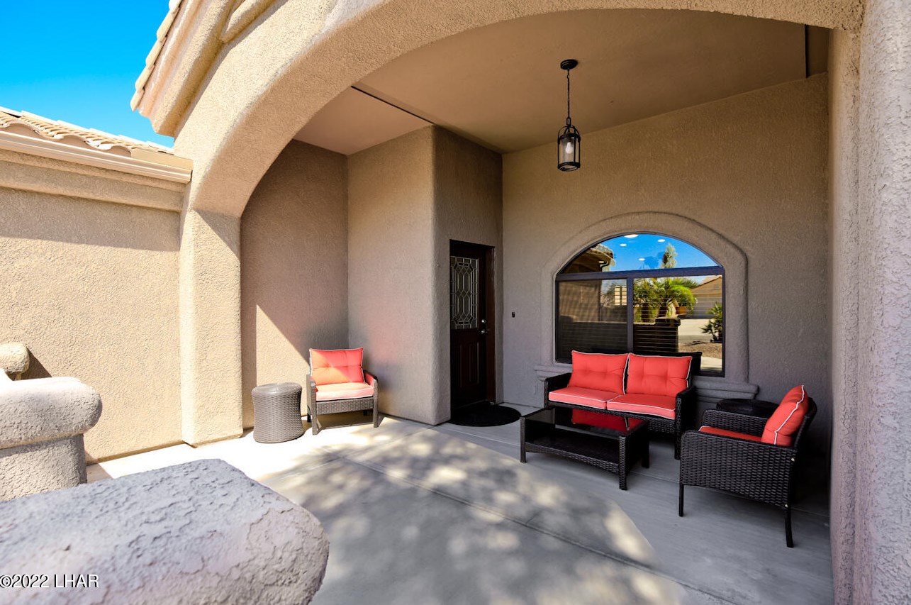 3569 Desert Gdn Dr, Lake Havasu City AZ  86404-1752 exterior