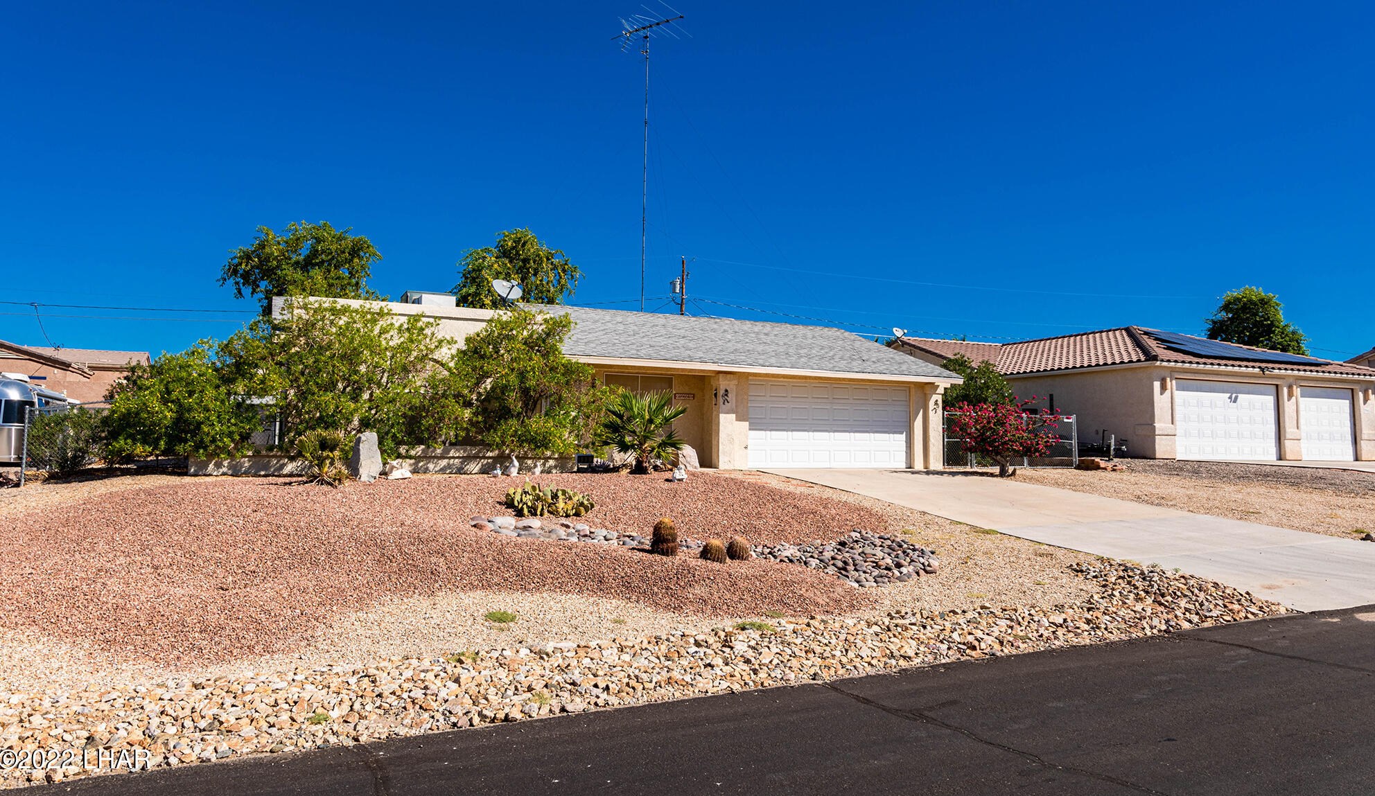 3951 Brookside Dr, Lake Havasu City, AZ 86406