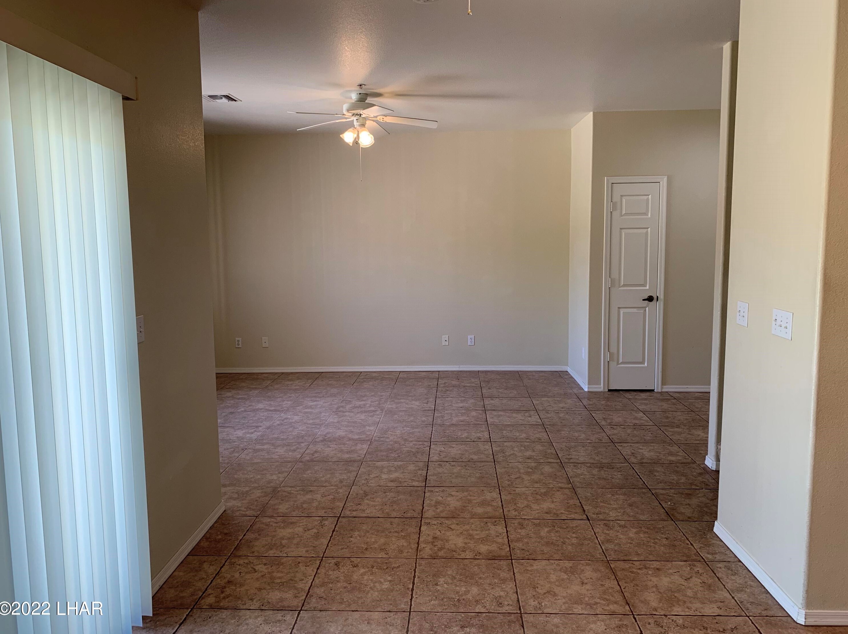 3470 Kearsage Dr Unit C101, Lake Havasu City, AZ 86406
