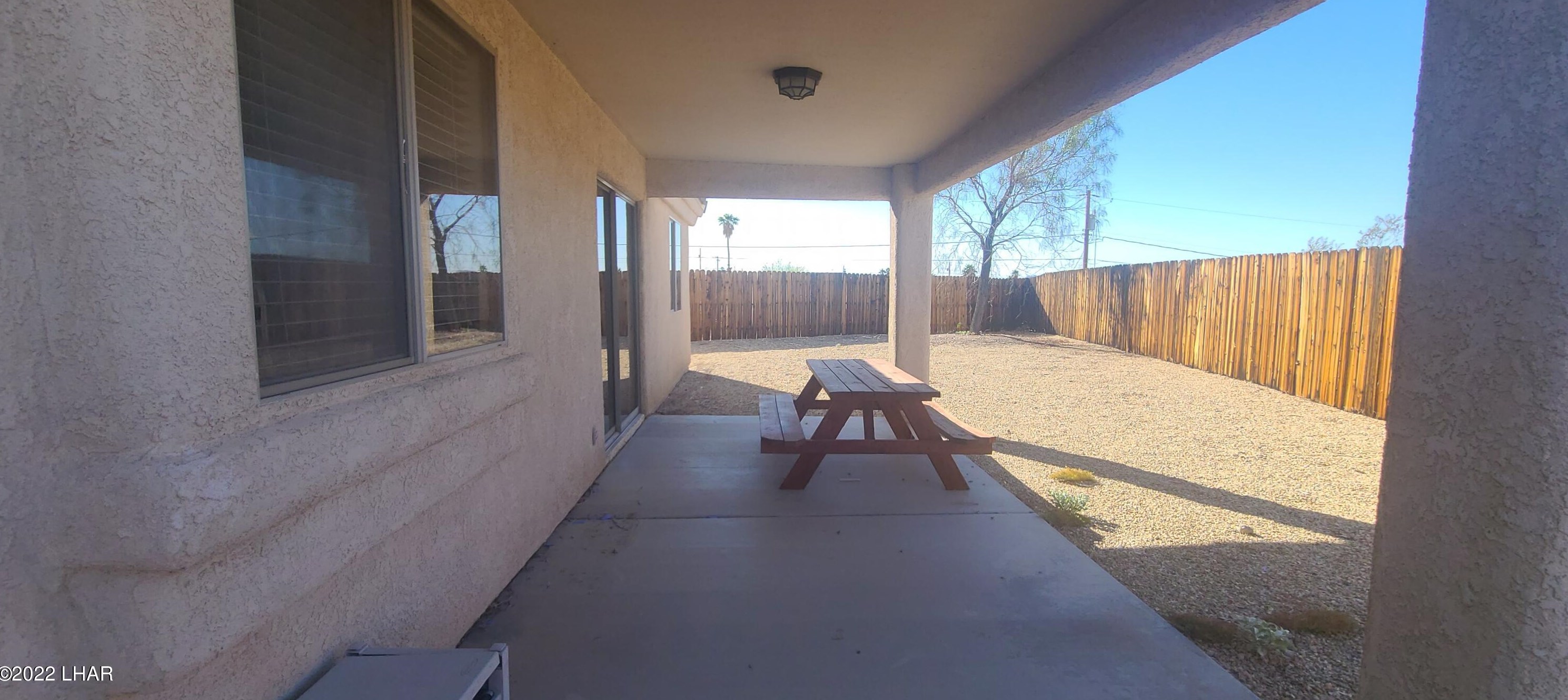 675 Warm Springs Pl, Lake Havasu City, AZ 86406