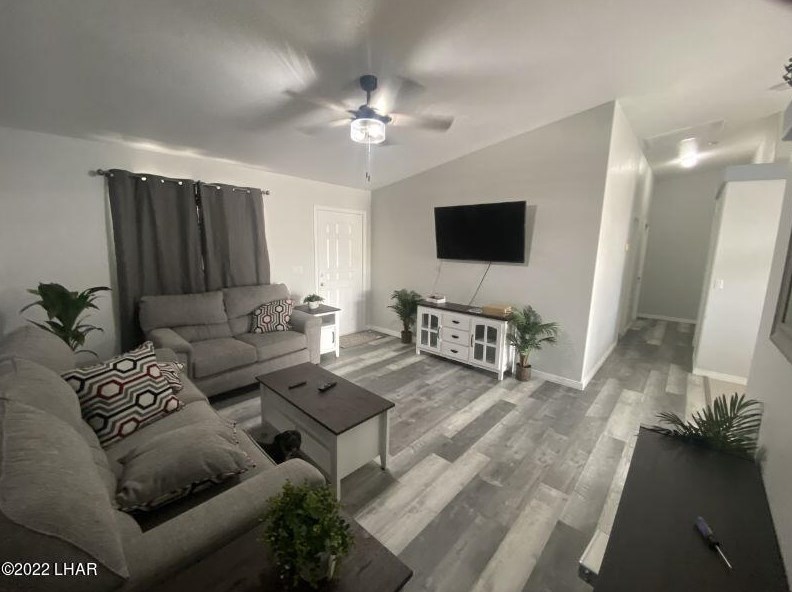 2713 Huntington Dr, Lake Havasu City, AZ 86404