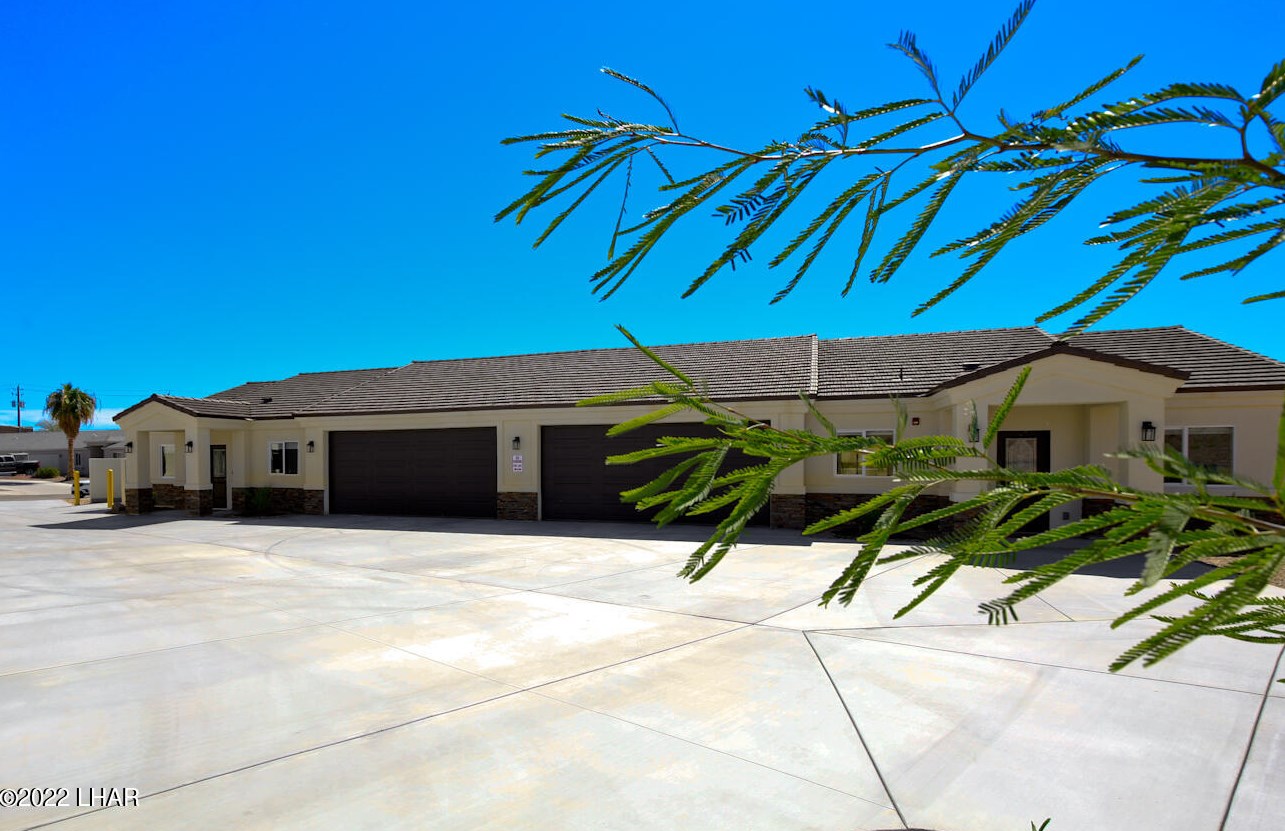 1135 Rolling Hills #a-101, Lake Havasu City, AZ 86406