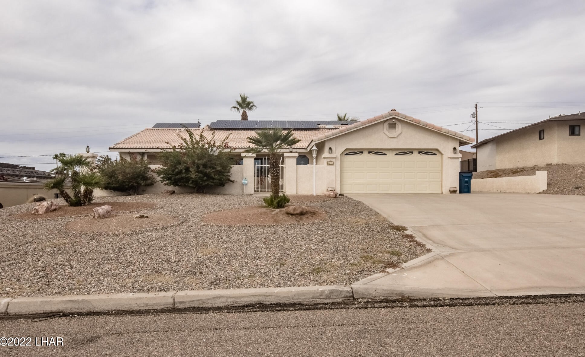 3841 Oro Grande Blvd, Lake Havasu City, AZ 86406-7302