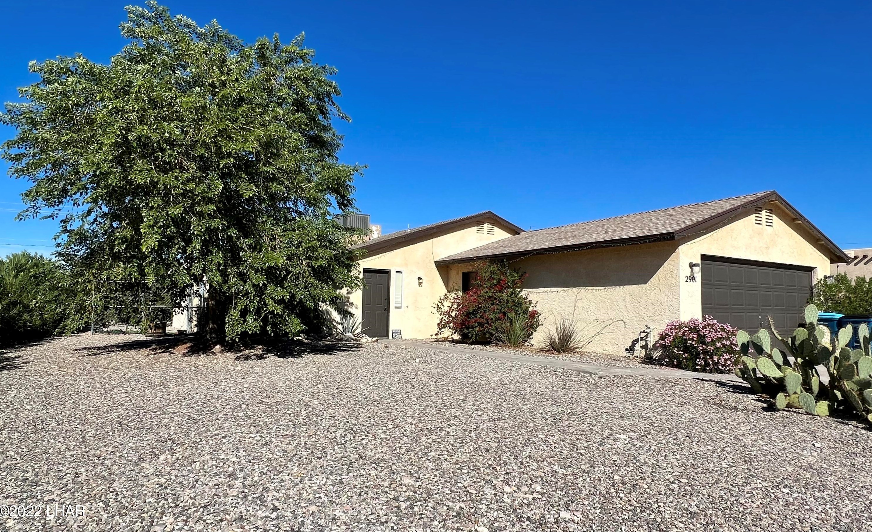 2901 Indian Land Dr, Lake Havasu City, AZ 86406