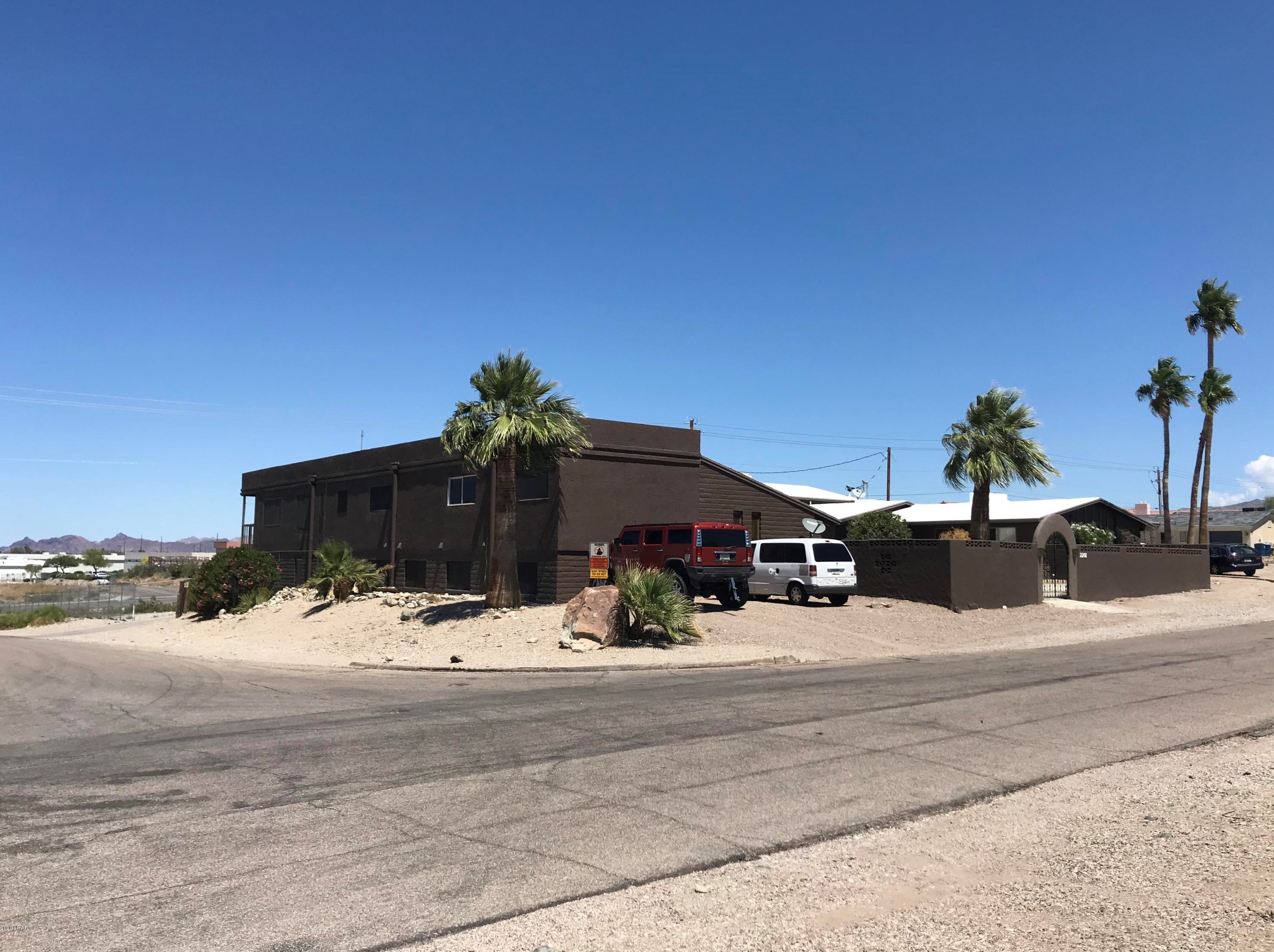 2201 Sandwood Dr #8, Lake Havasu City, AZ 86403