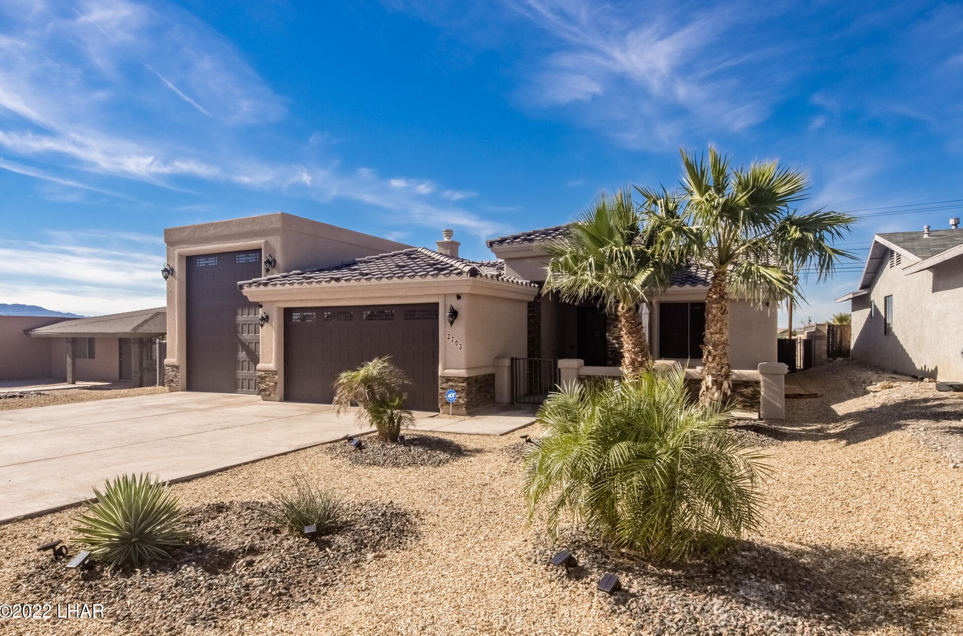 2703 Smoketree Ave, Lake Havasu City, AZ 86403-5152