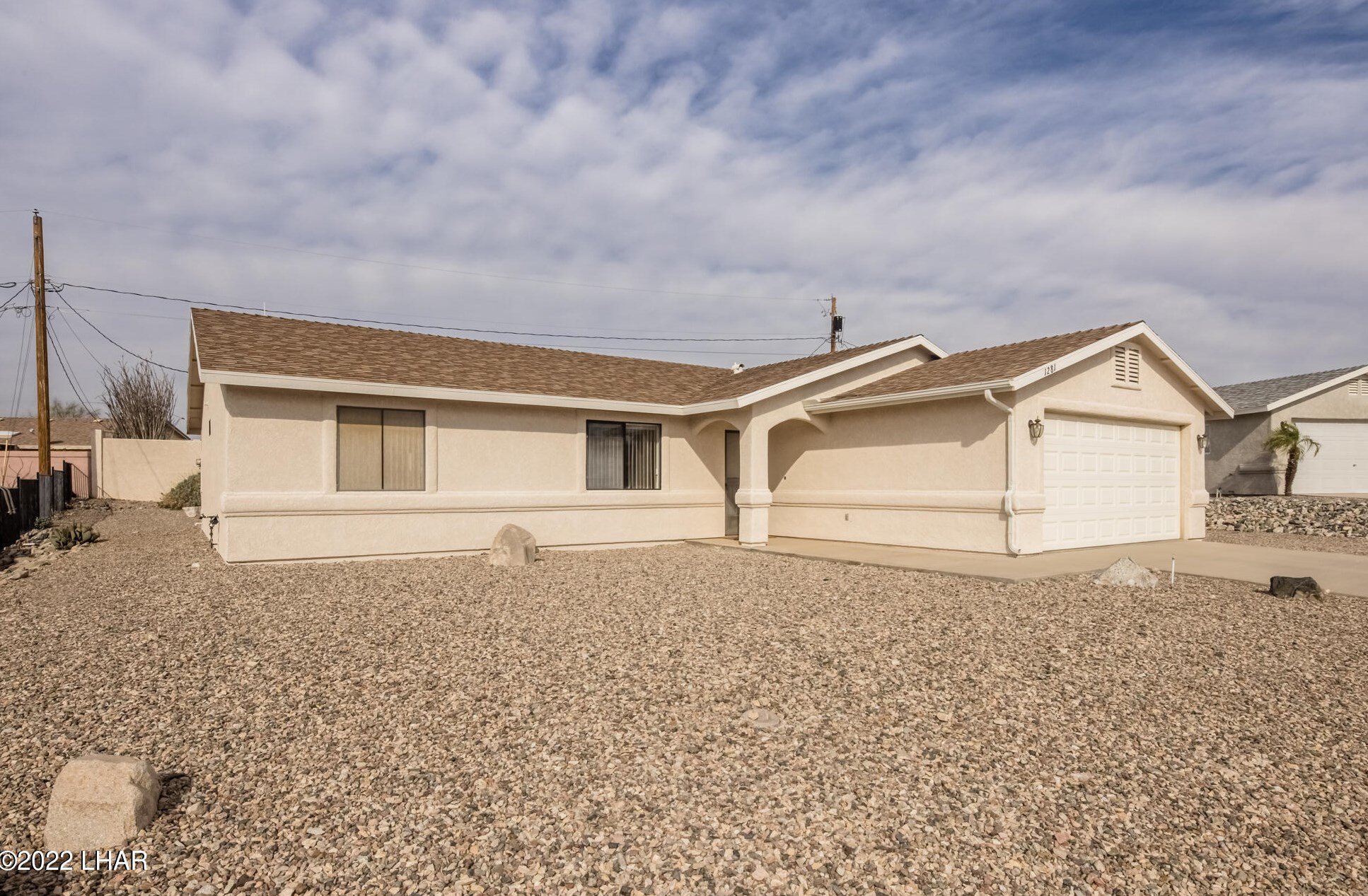 1281 Griffin Dr, Lake Havasu City, AZ 86404-2157