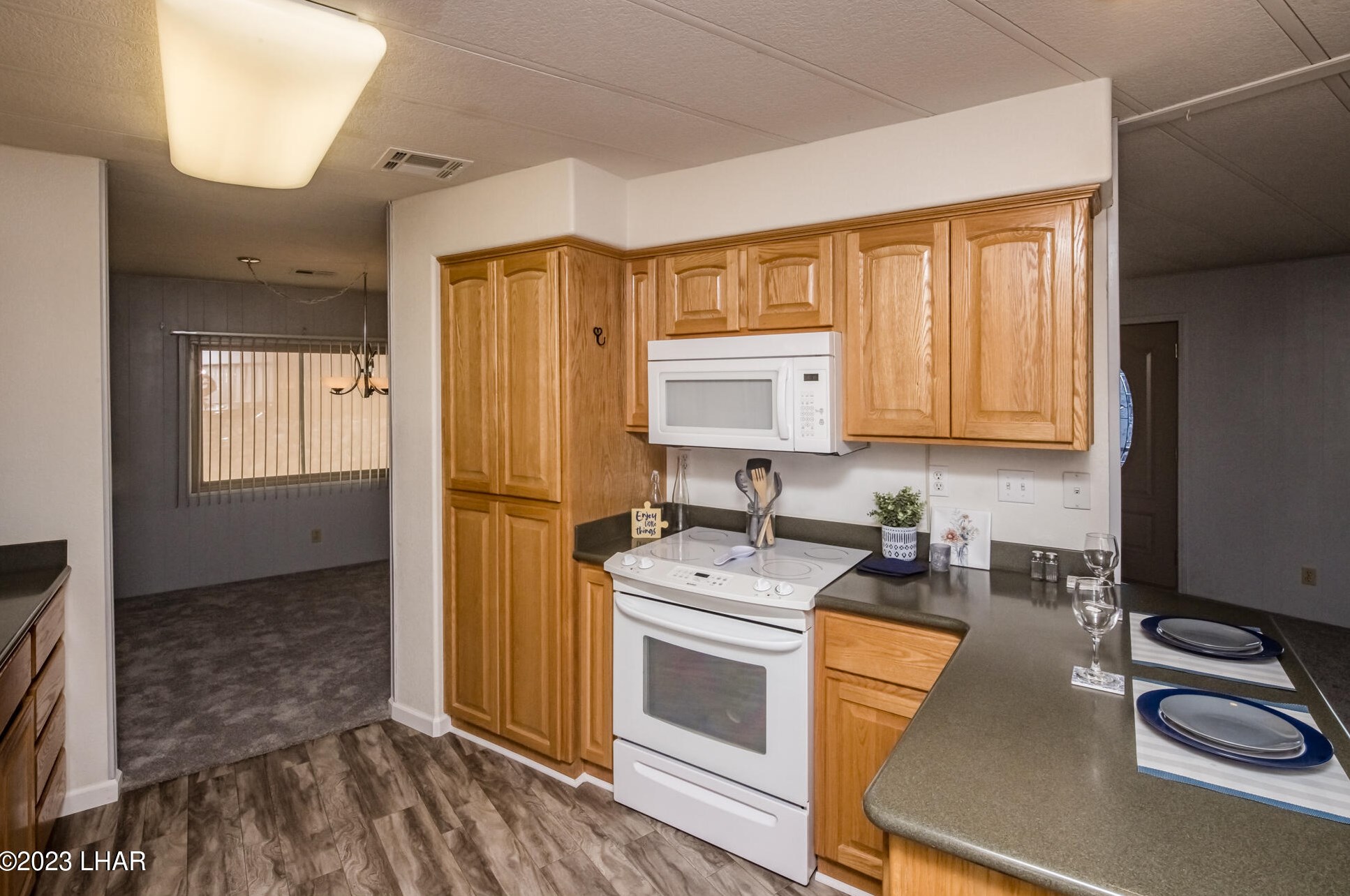 2789 Honeybear Dr, Lake Havasu City, AZ 86404