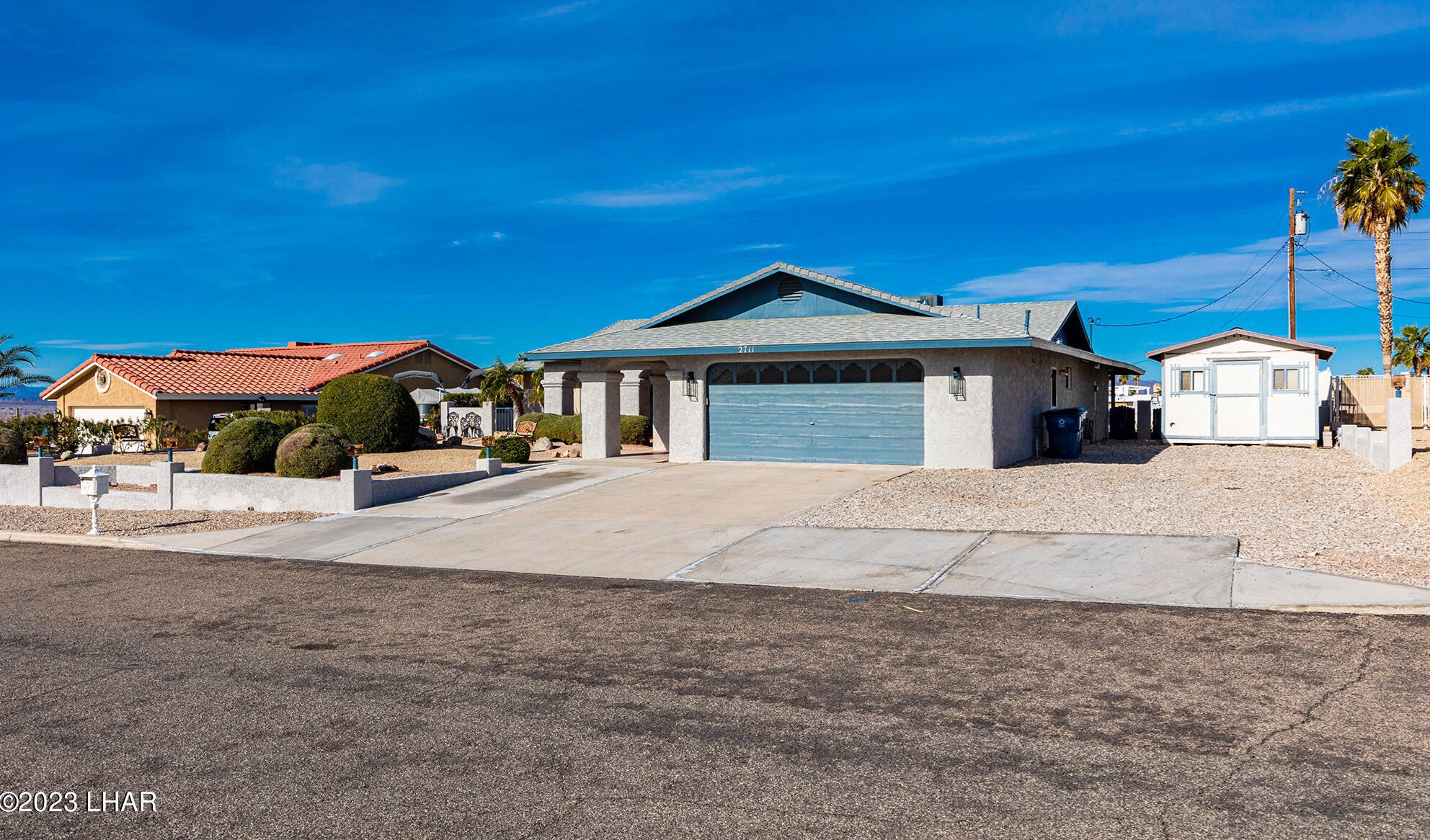 2711 War Eagle Dr, Lake Havasu City, AZ 86406