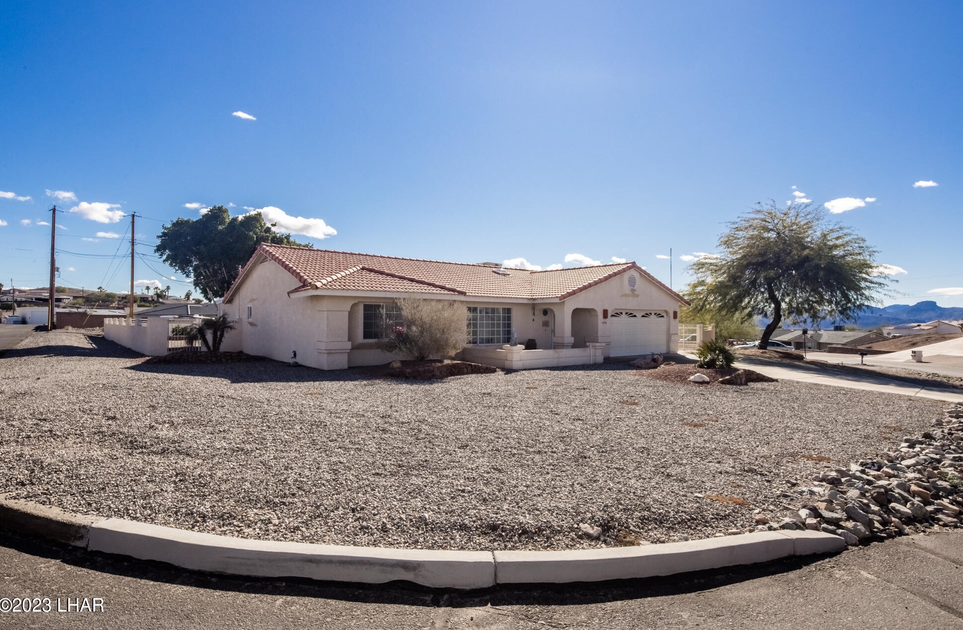 1530 Sandy Dr, Lake Havasu City, AZ 86406
