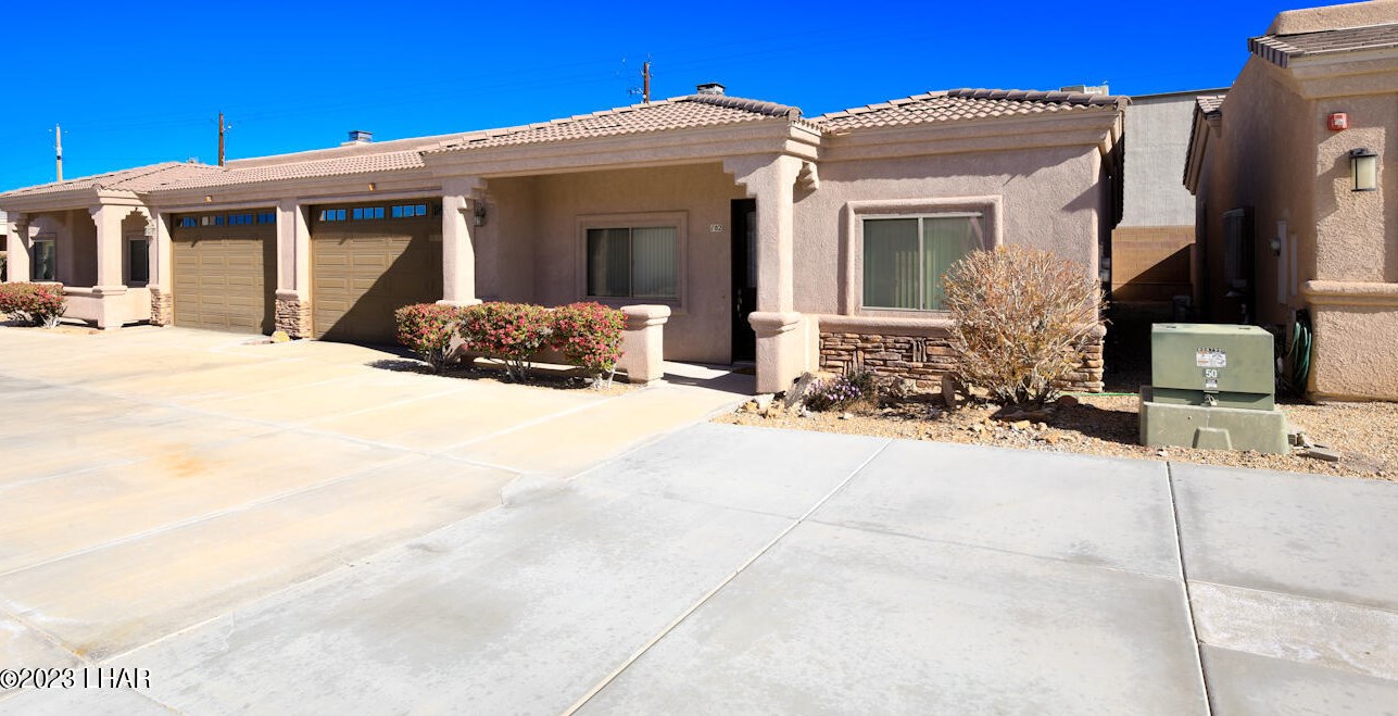 3470 Candlewood Dr #102, Lake Havasu City, AZ 86406
