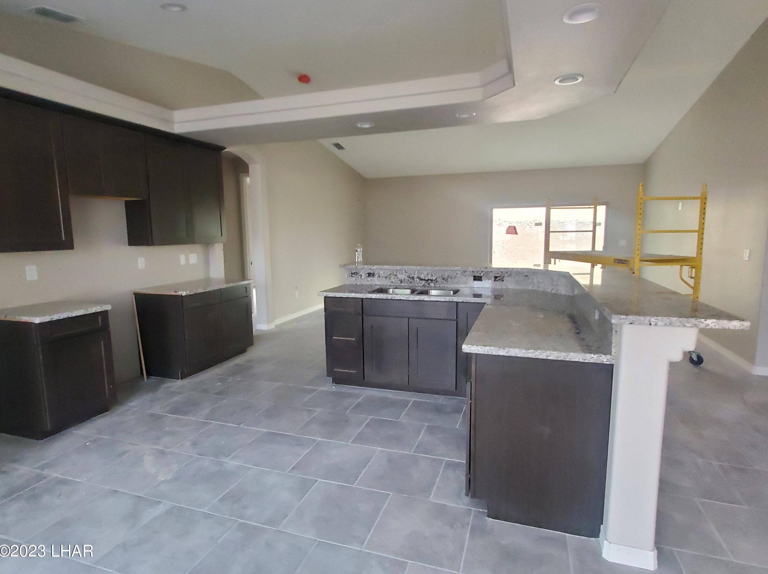 2330 Regatta Dr, Lake Havasu City, AZ 86404-2041