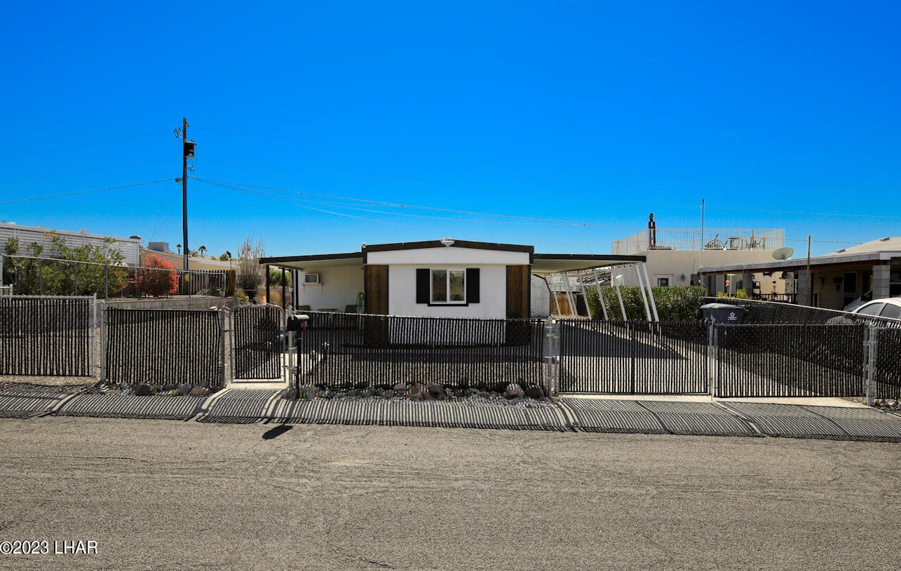 3029 William Dr, Lake Havasu City, AZ 86404