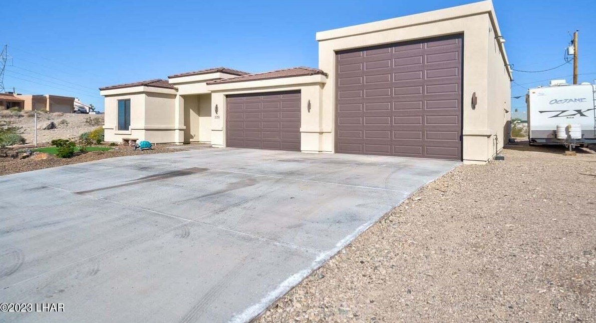 3255 Sombrero Dr, Lake Havasu City, AZ 86404