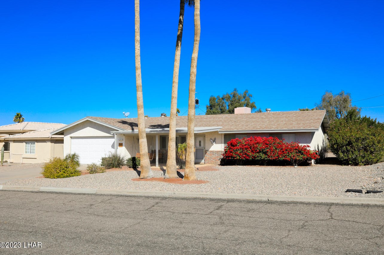 3165 Silver Arrow Dr, Lake Havasu City, AZ 86406