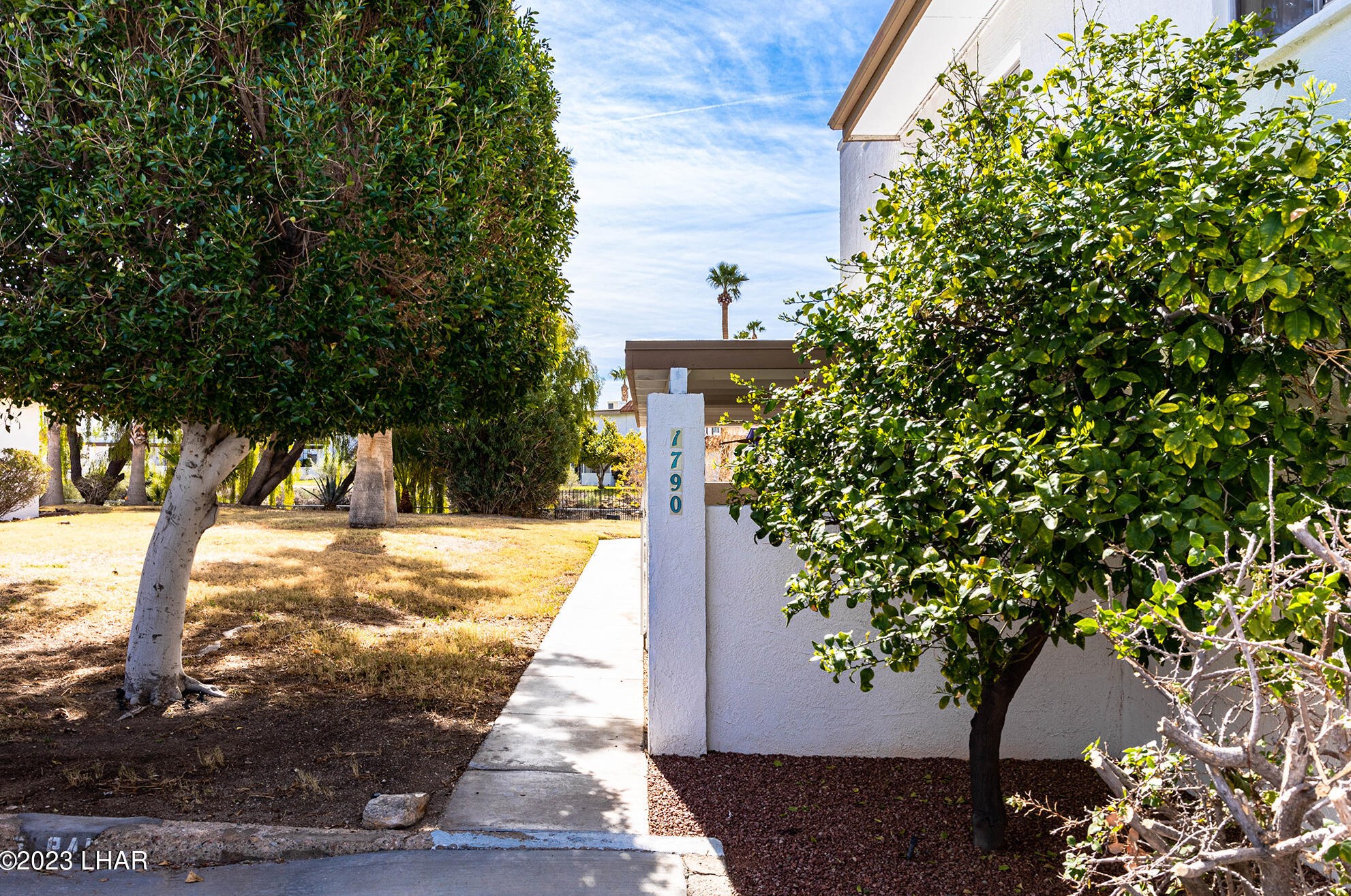 1790 Los Lagos Dr #b, Lake Havasu City, AZ 86403