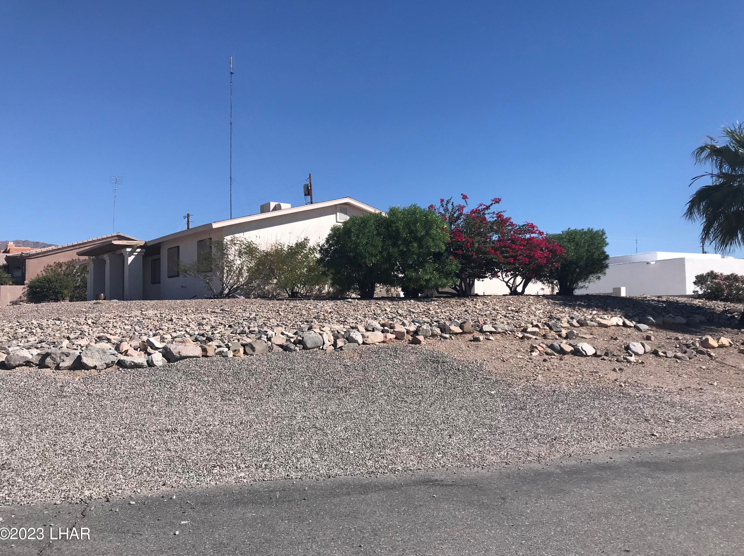 3646 Hattaras Ln, Lake Havasu City, AZ 86406