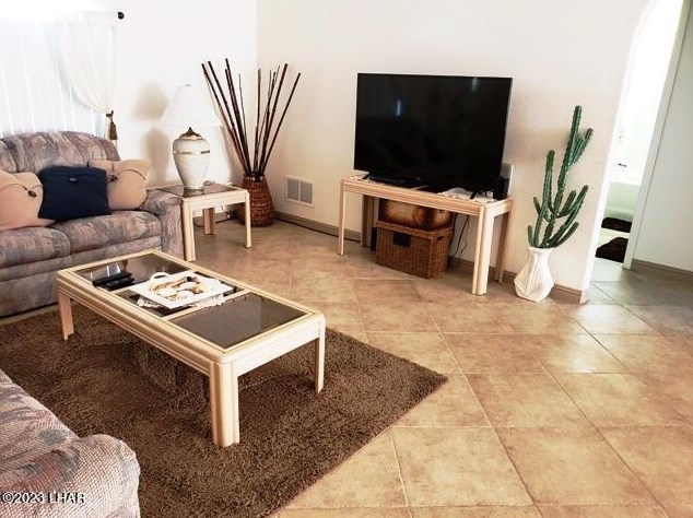 3390 Yavapai Dr, Lake Havasu City, AZ 86406