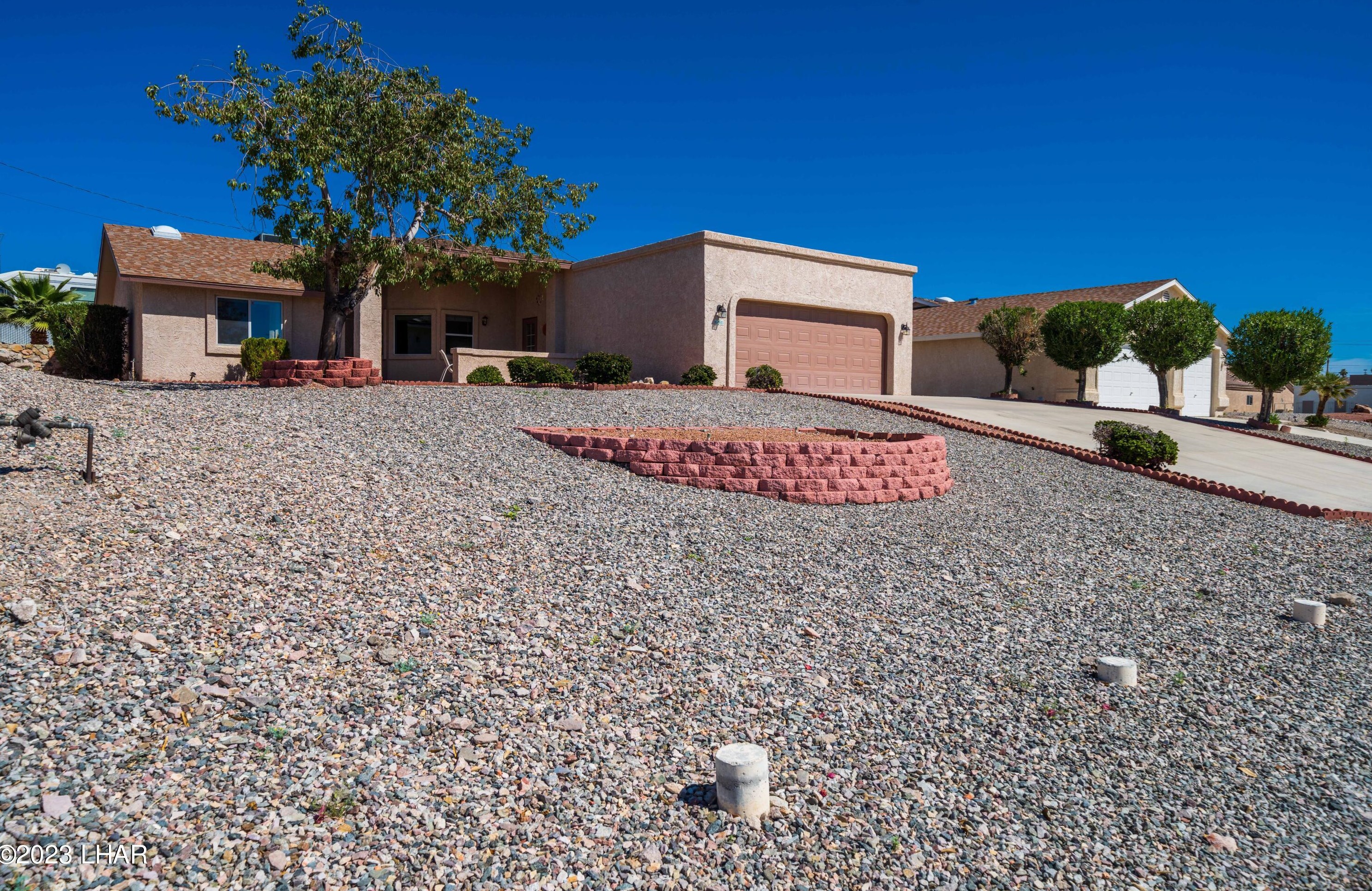 650 Papoose Dr, Lake Havasu City, AZ 86406
