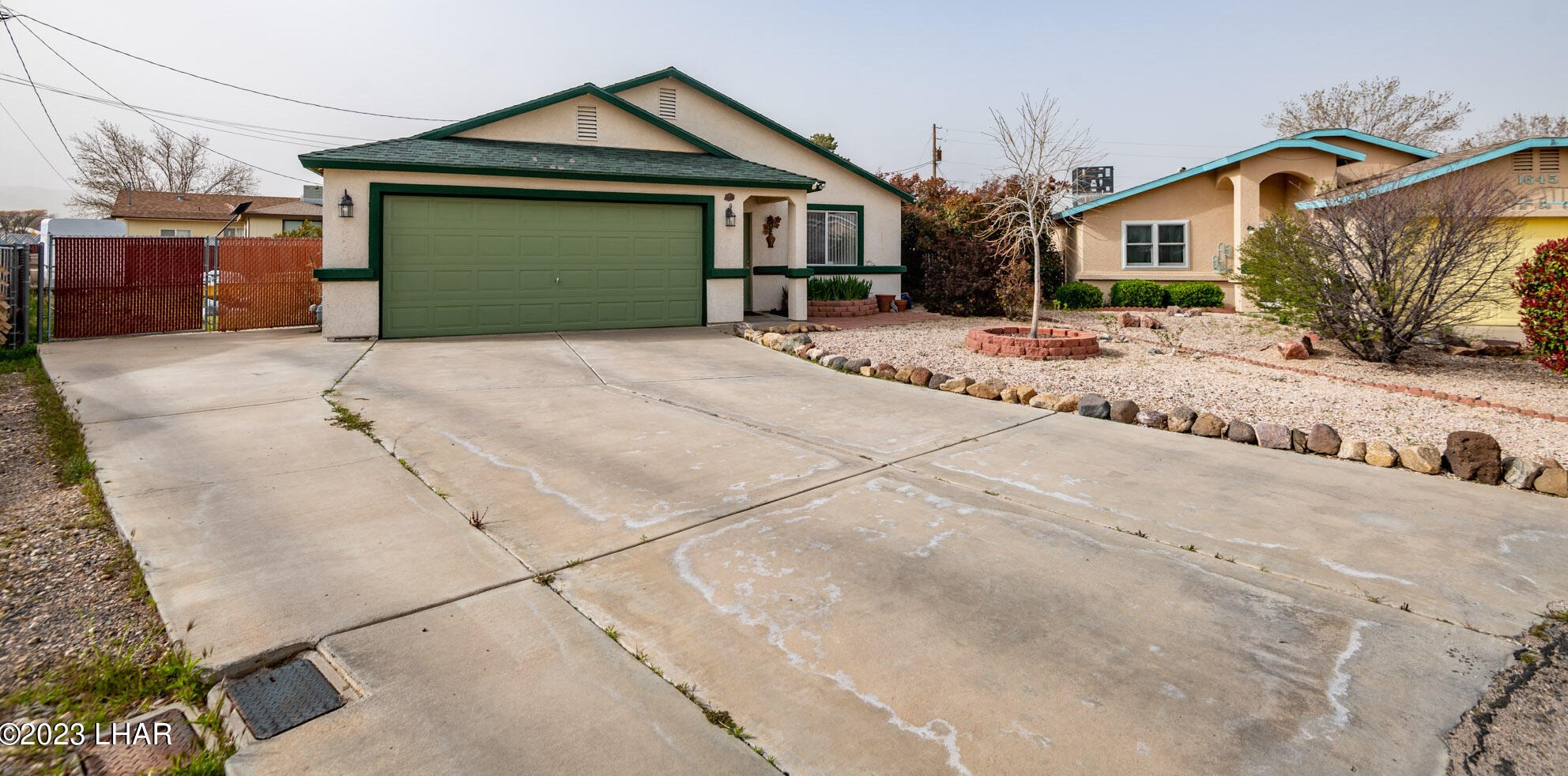 1641 Thompson Ct, Kingman, AZ 86409-1997