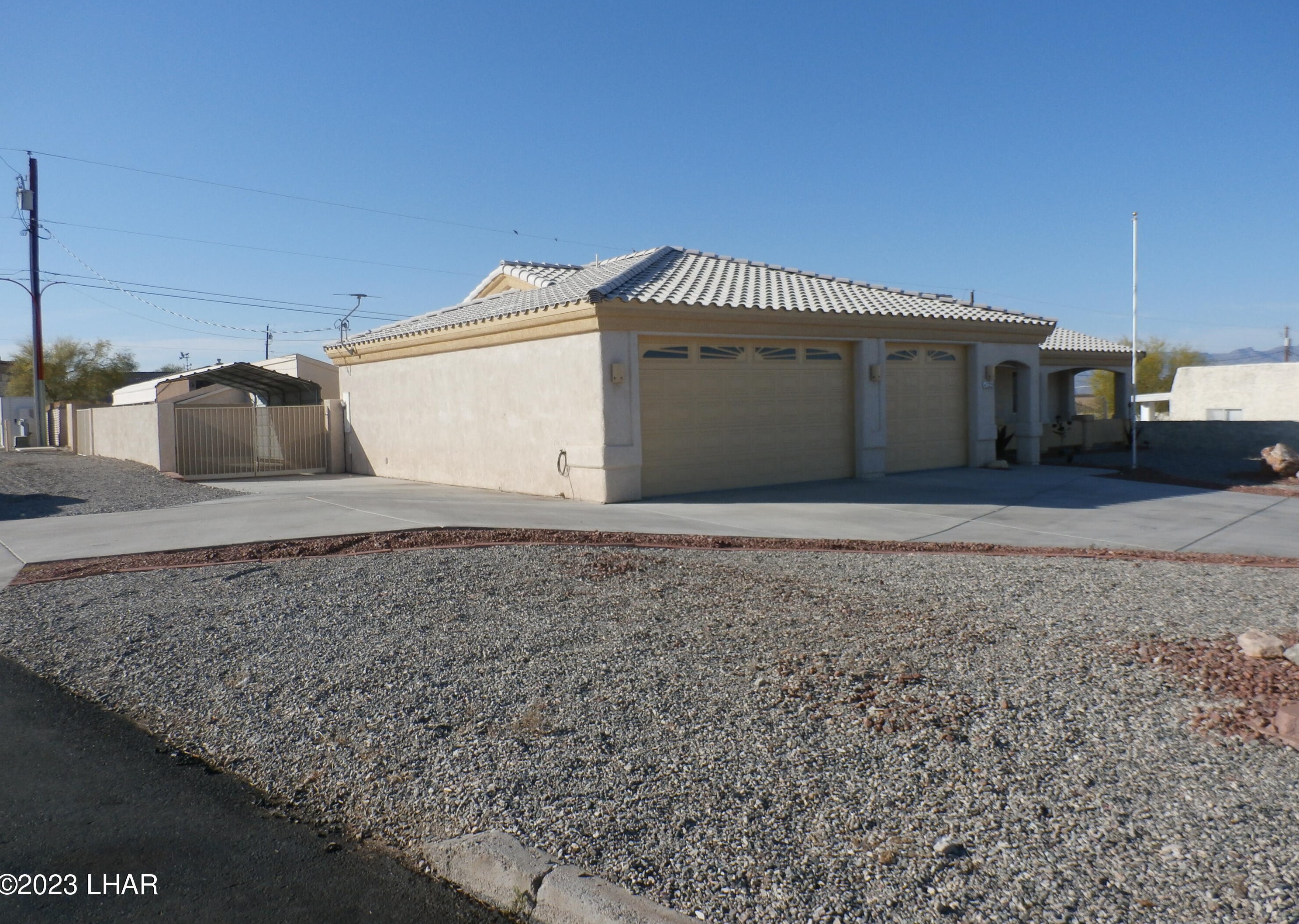 3258 Kiowa Blvd S, Lake Havasu City, AZ 86404