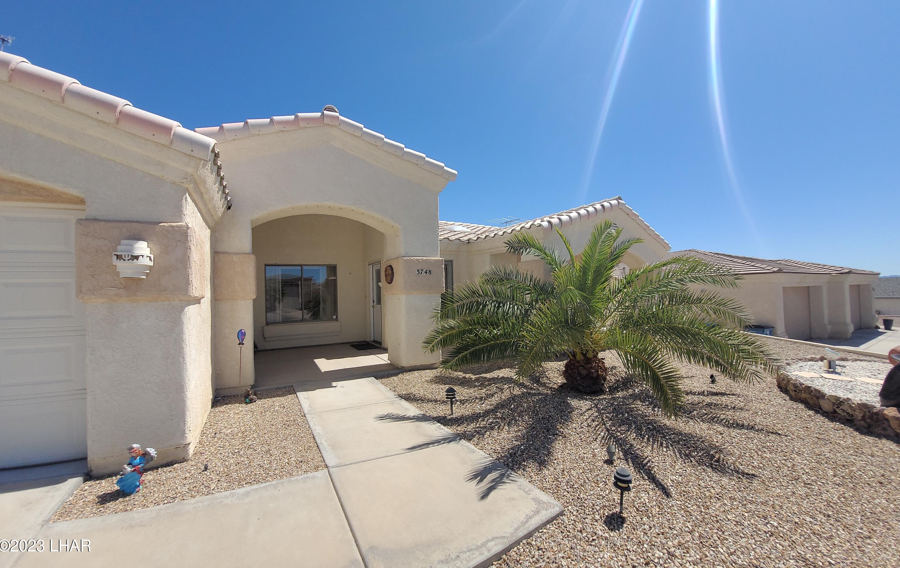 3748 Tahitian Dr, Lake Havasu City, AZ 86406