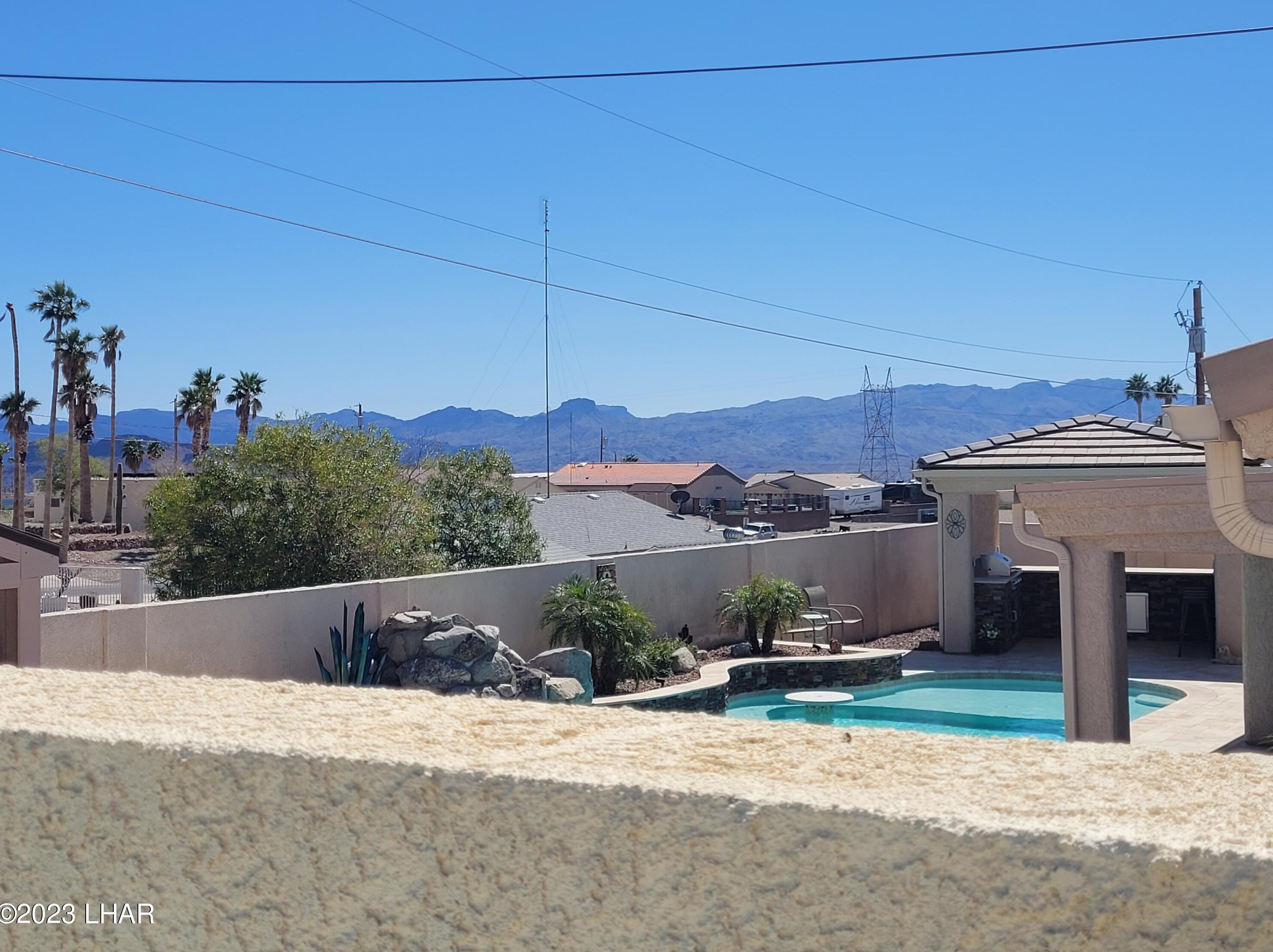 3748 Tahitian Dr, Lake Havasu City AZ  86406-6452 exterior