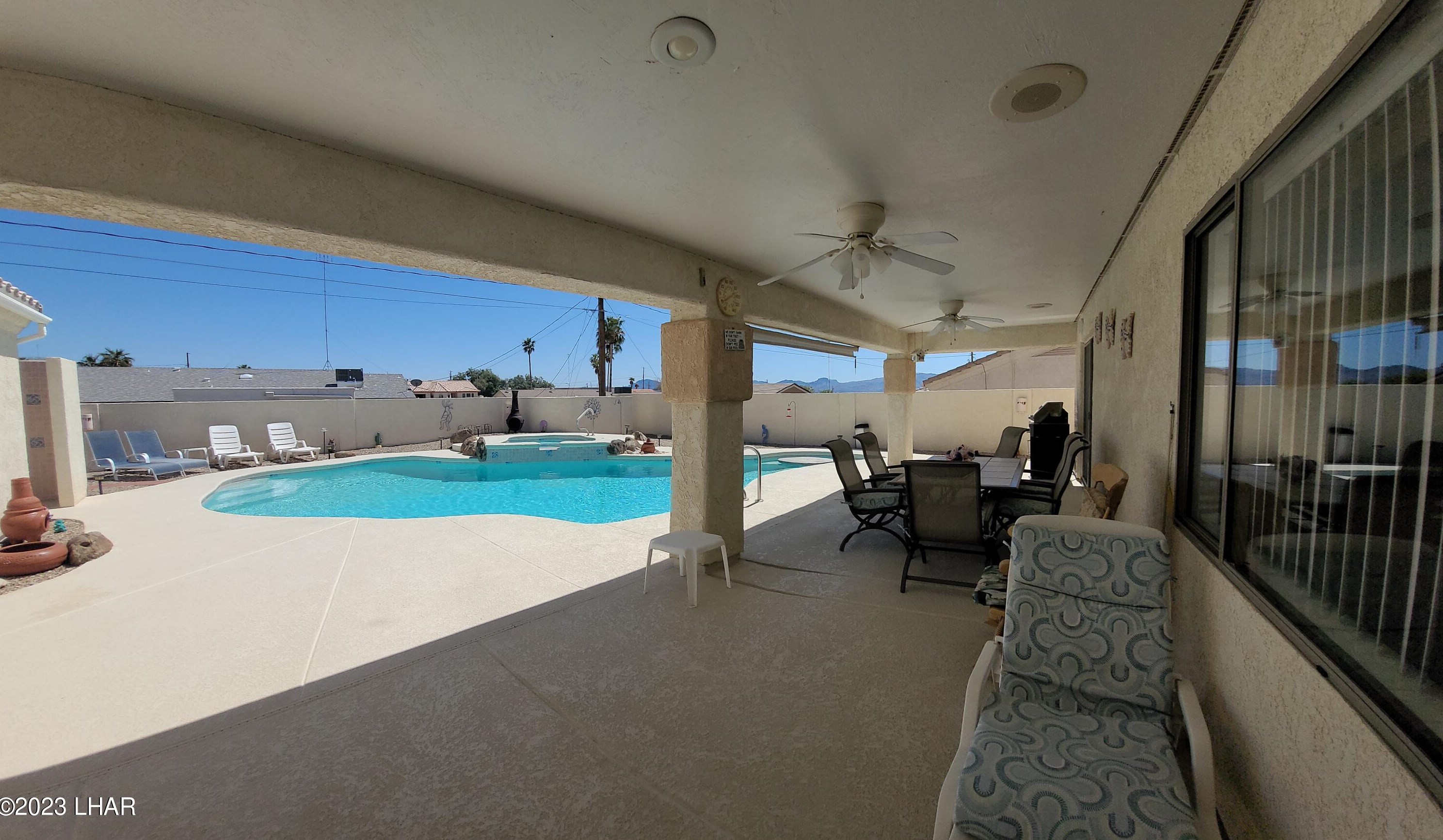 3748 Tahitian Dr, Lake Havasu City AZ  86406-6452 exterior