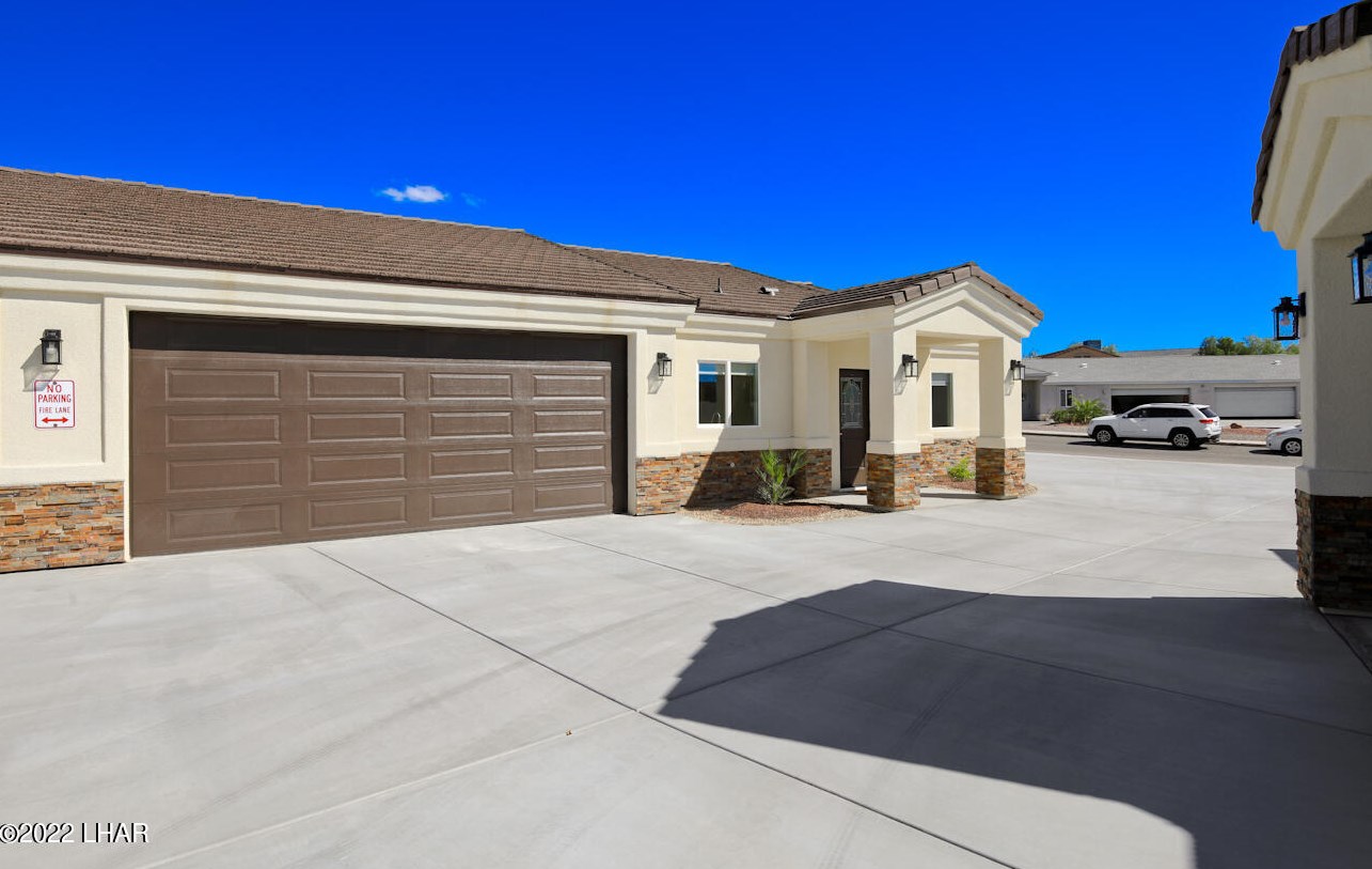 1135 Rolling Hills Dr #a-102, Lake Havasu City, AZ 86406