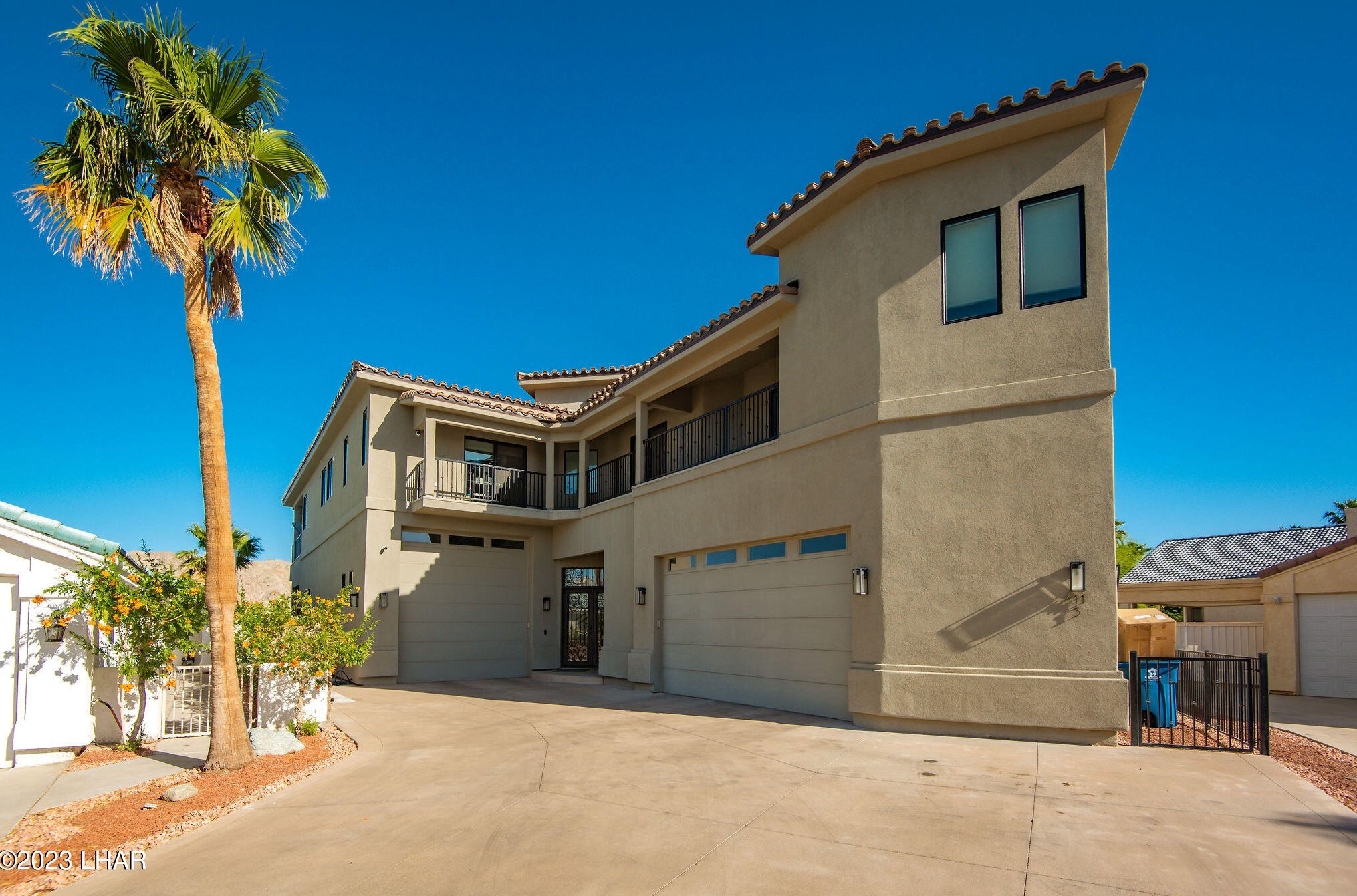 411 Riverfront Dr #5, Bullhead City, AZ 86442