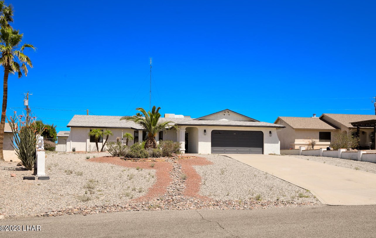 3155 Silver Bell Dr, Lake Havasu City, AZ 86406