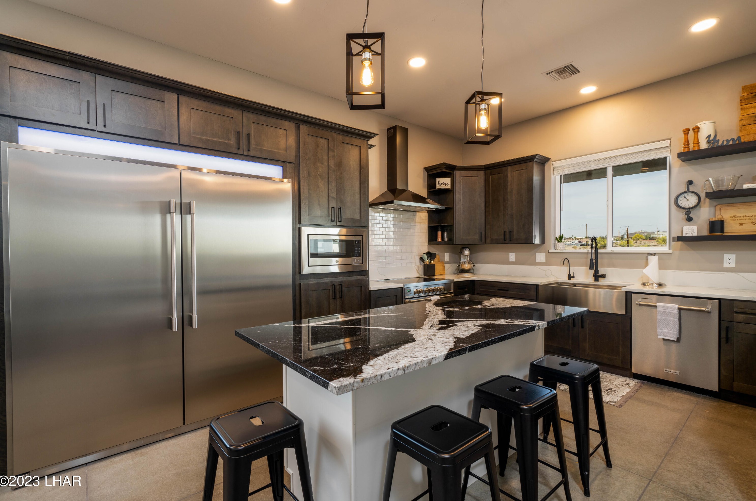 4007 Little Finger Rd, Lake Havasu City, AZ 86406