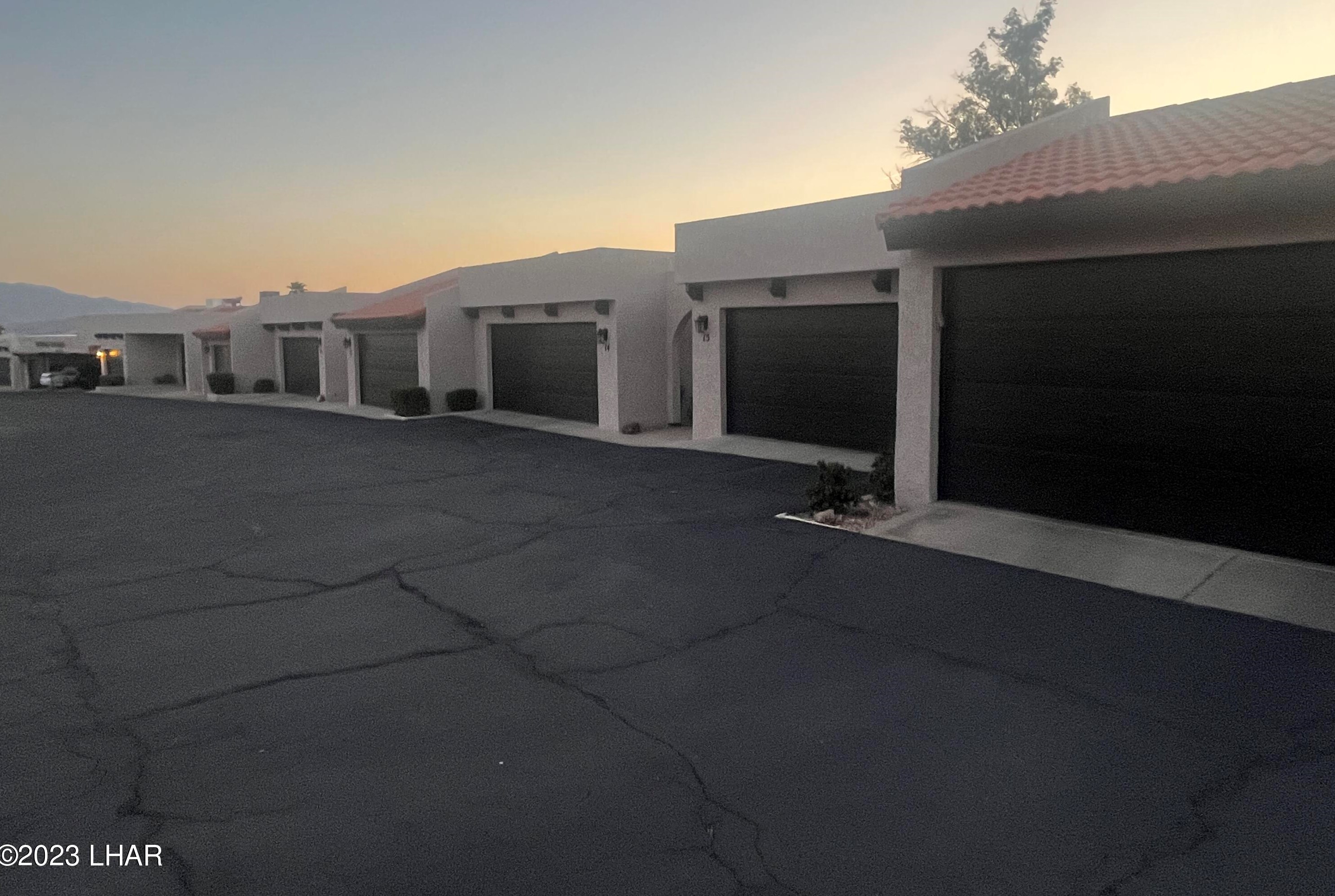 2673 Jamaica Blvd S Apt 14, Lake Havasu City, AZ 86406