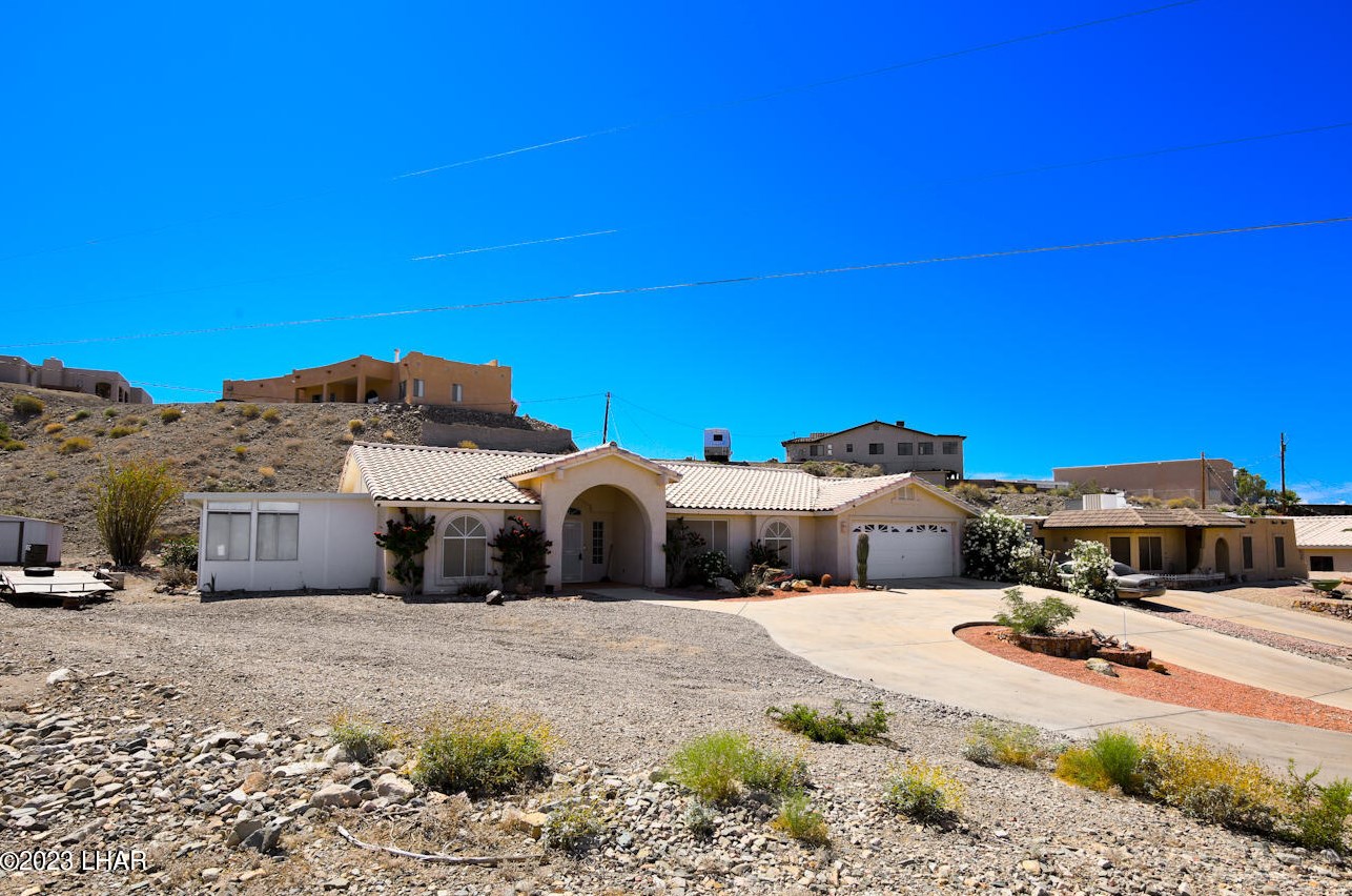 3520 Horizon Dr, Lake Havasu City, AZ 86404