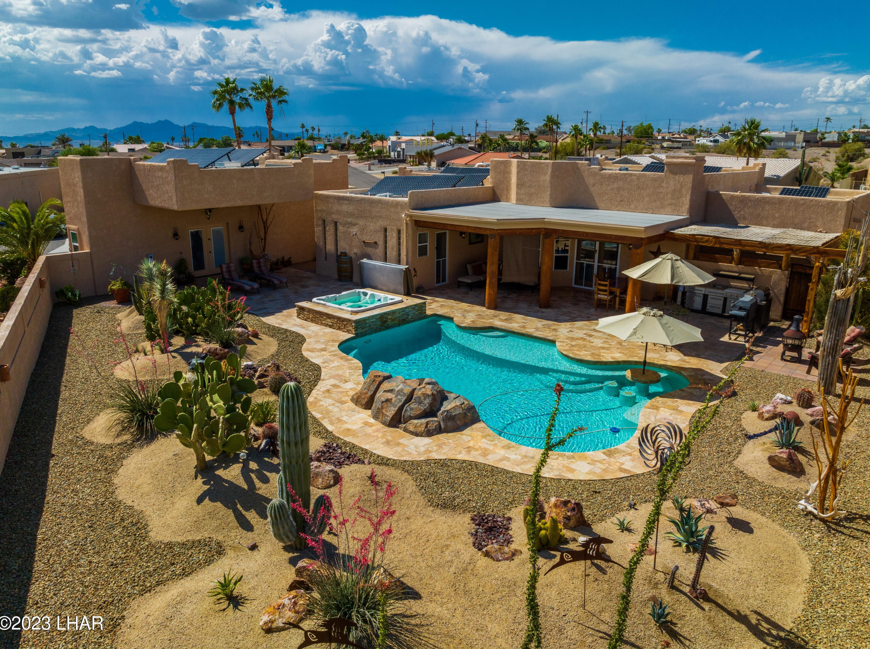 900 Moccasin Ln, Lake Havasu City, AZ 86406