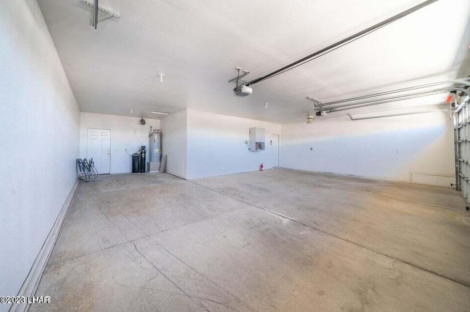 2880 Indian Springs Dr, Lake Havasu City, AZ 86406