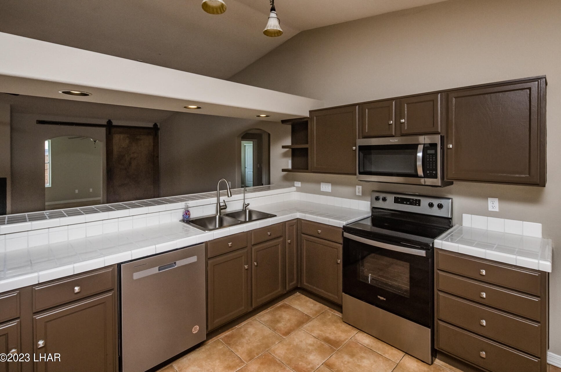 3111 Jamaica Blvd S, Lake Havasu City, AZ 86406