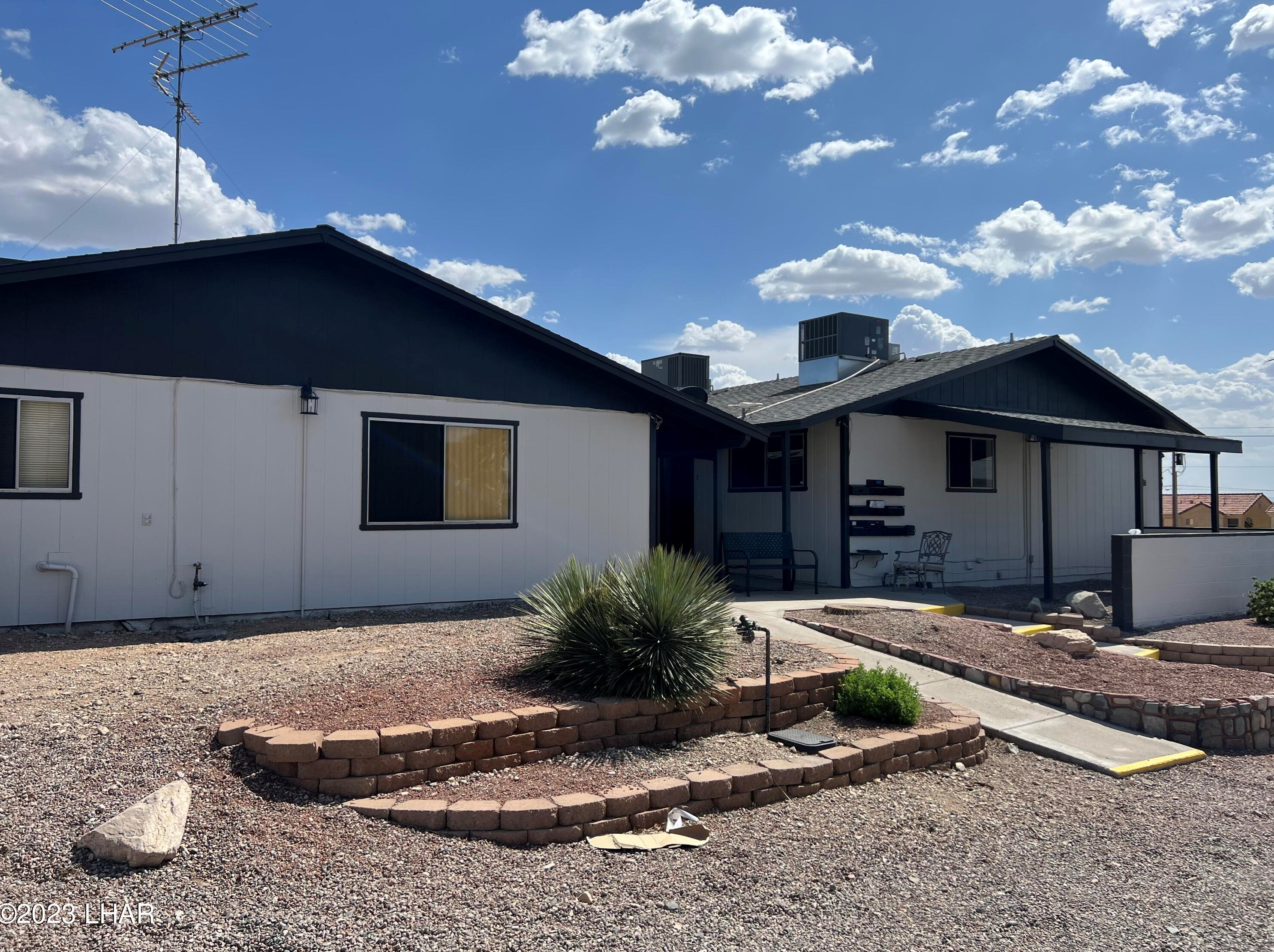 2320 Sandwood Dr #6, Lake Havasu City, AZ 86403